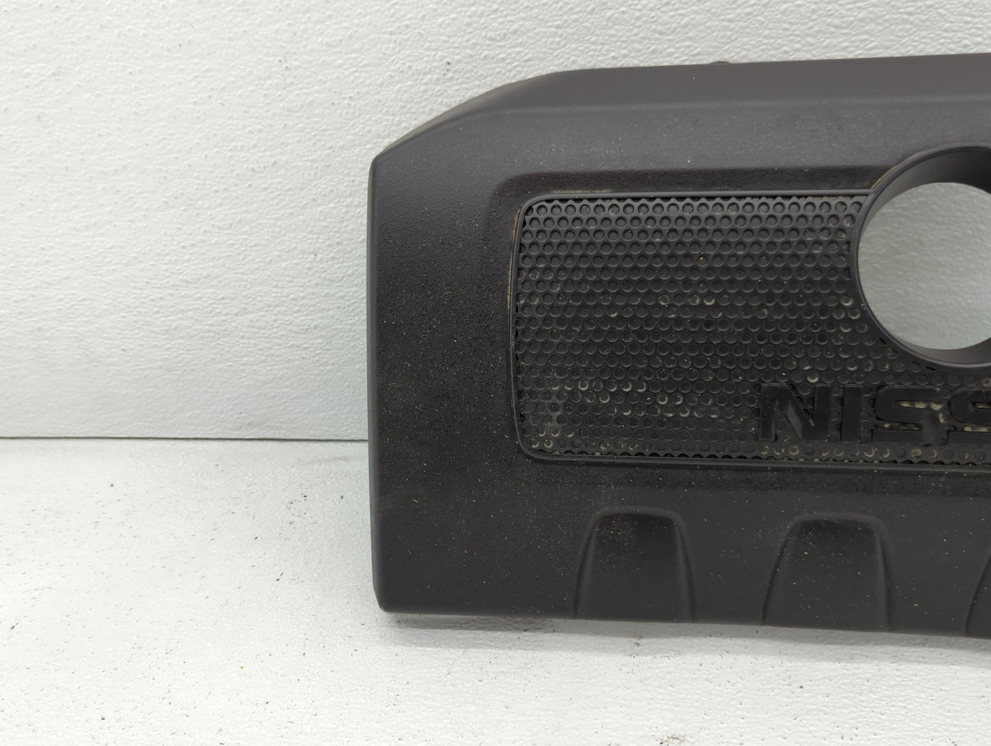 2015 Nissan Sentra Engine Cover - Oemusedautoparts1.com