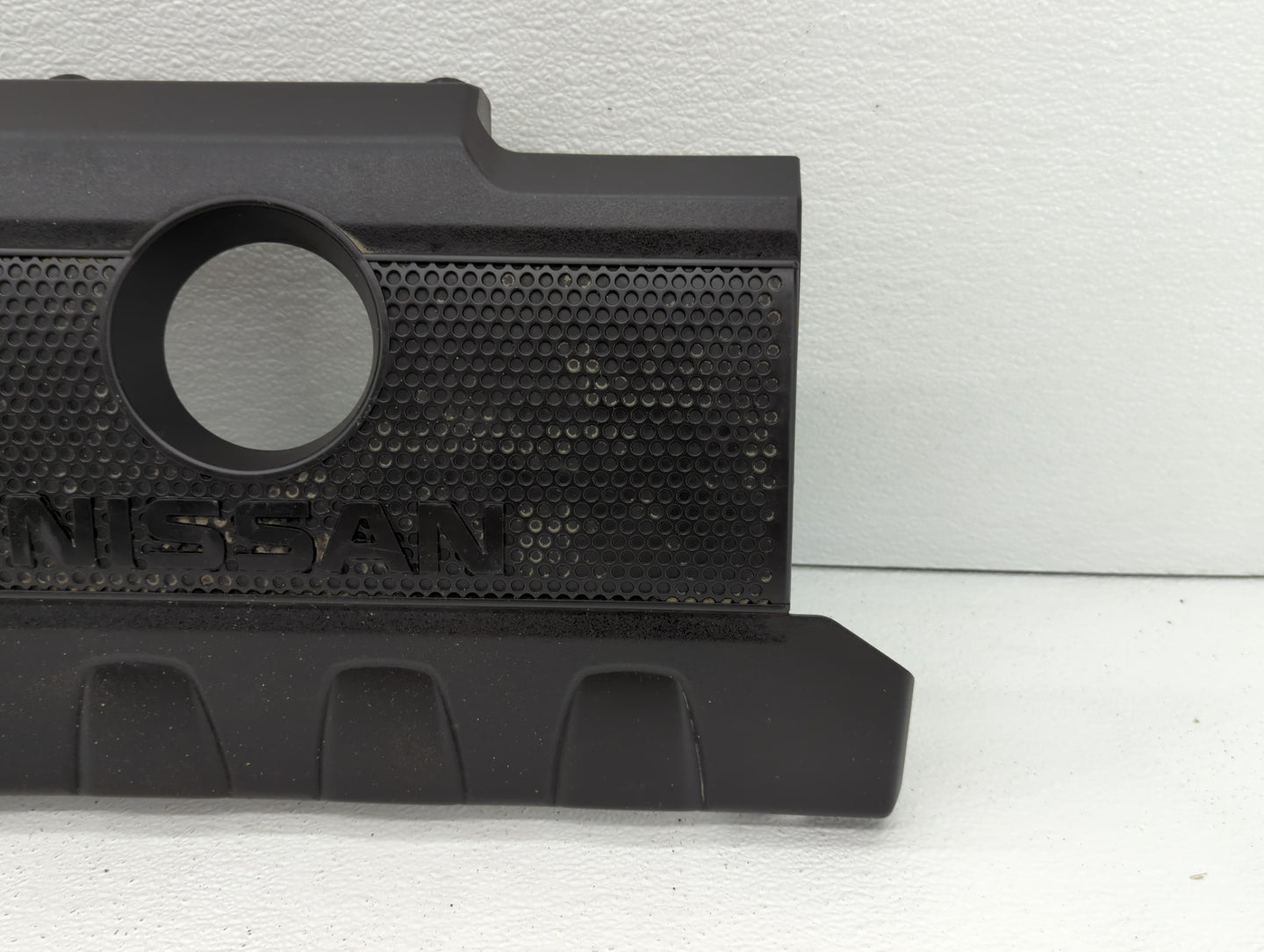 2015 Nissan Sentra Engine Cover - Oemusedautoparts1.com