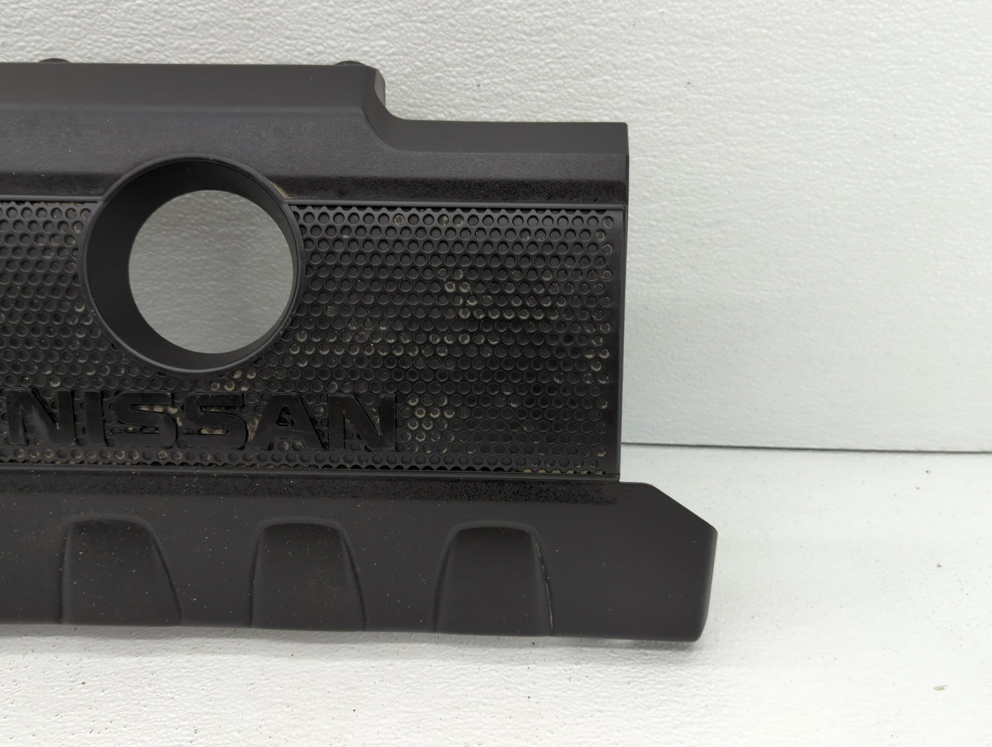 2015 Nissan Sentra Engine Cover - Oemusedautoparts1.com