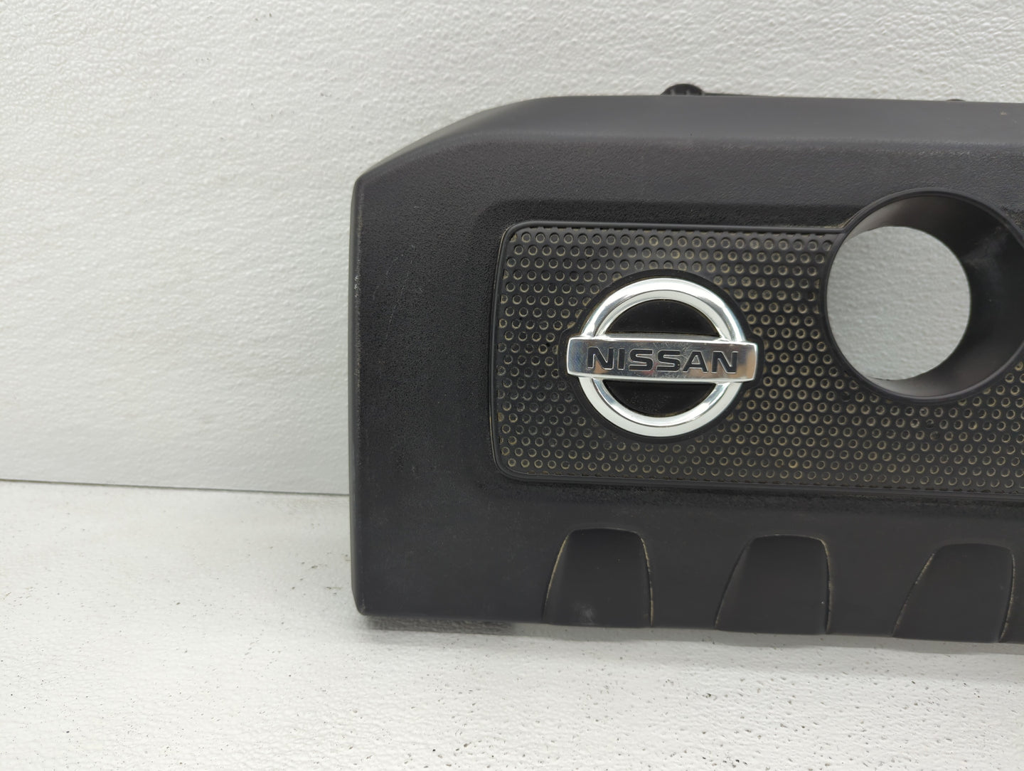 2015 Nissan Sentra Engine Cover - Oemusedautoparts1.com