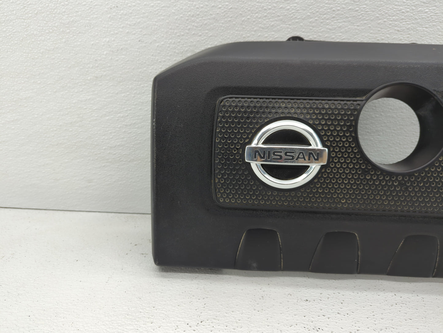 2015 Nissan Sentra Engine Cover - Oemusedautoparts1.com