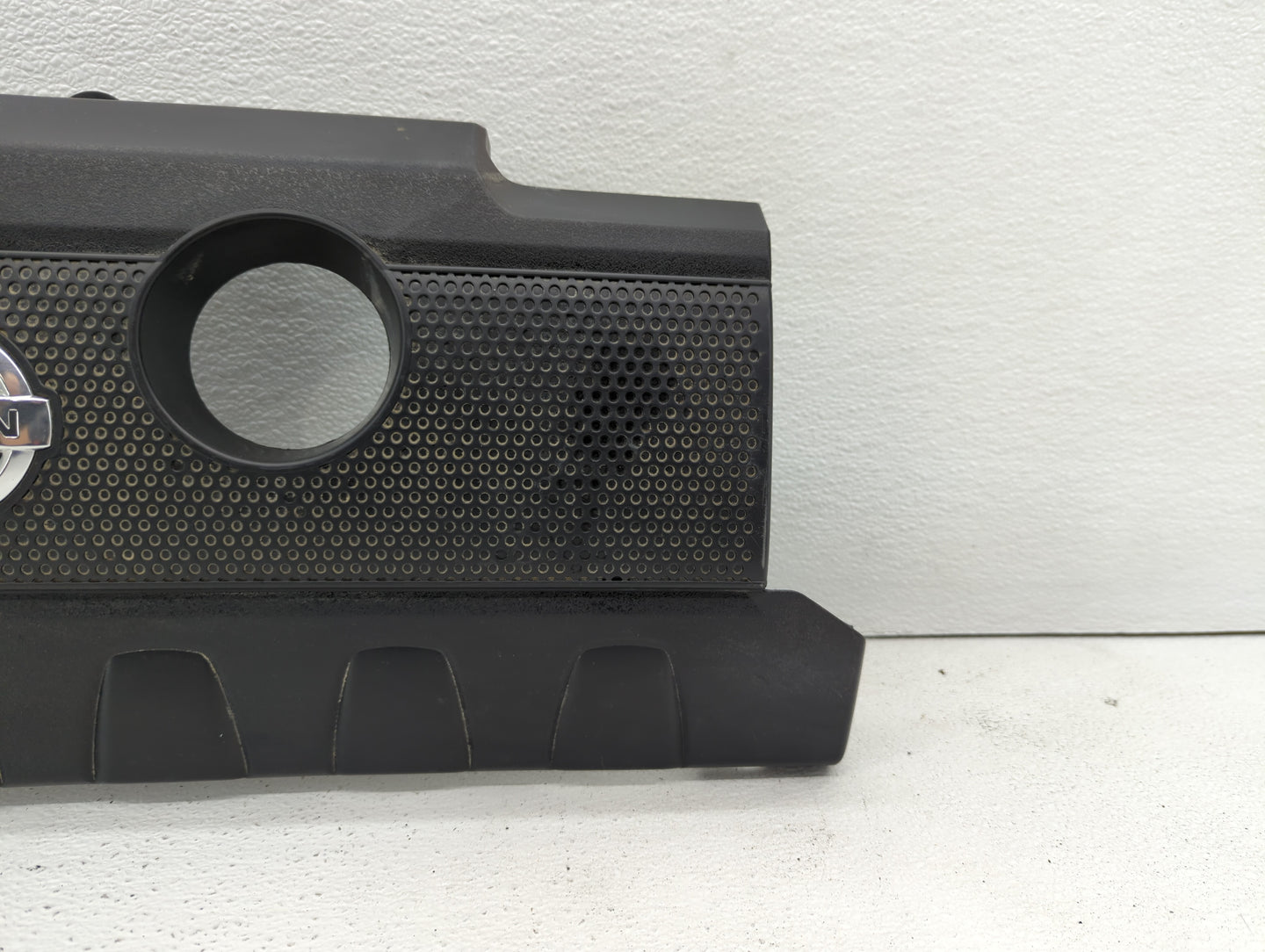 2015 Nissan Sentra Engine Cover - Oemusedautoparts1.com