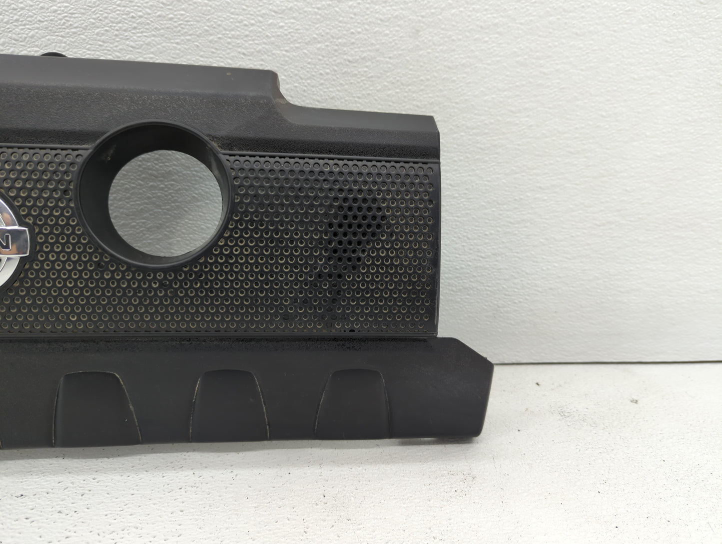 2015 Nissan Sentra Engine Cover - Oemusedautoparts1.com