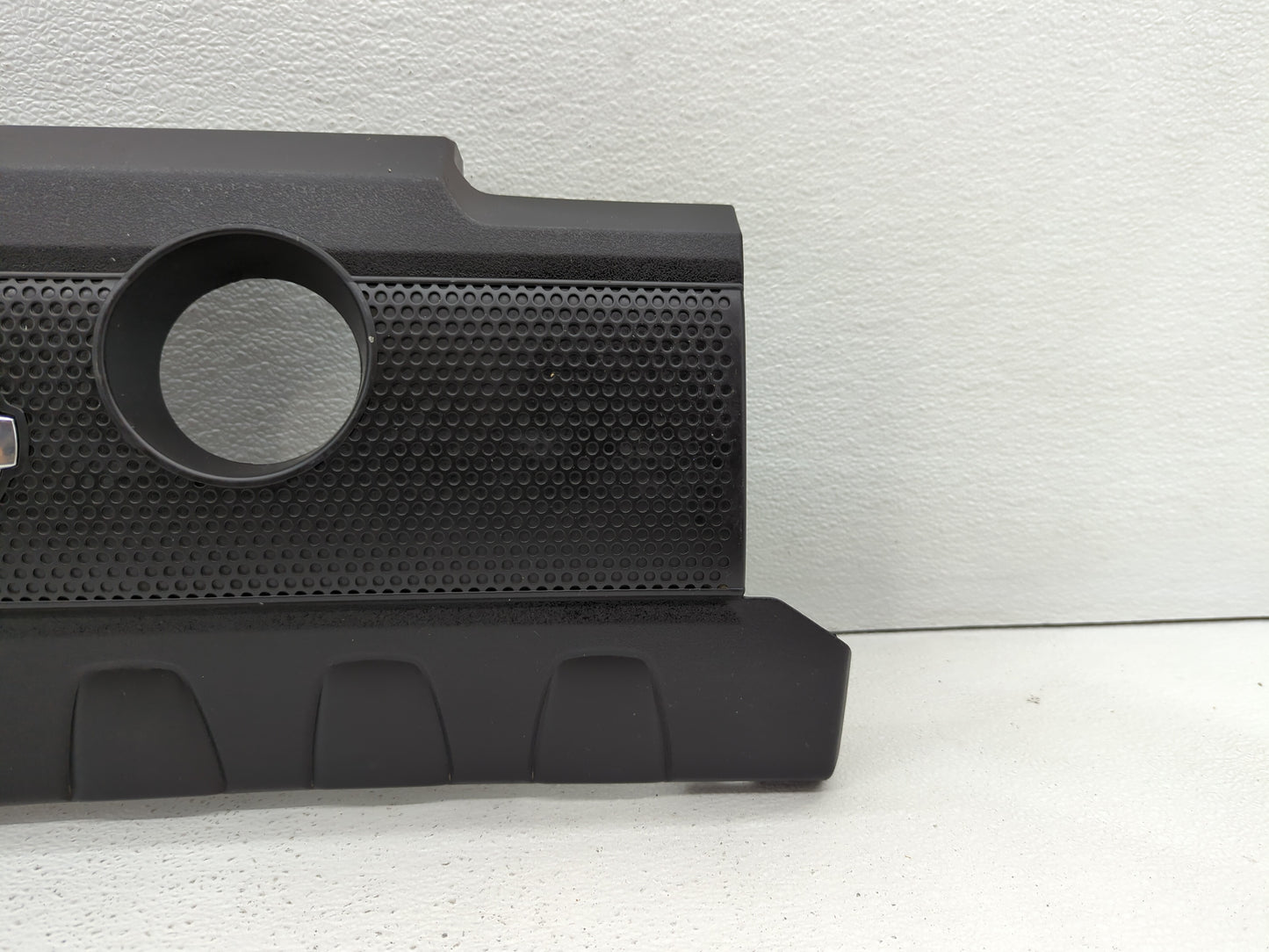 2015 Nissan Sentra Engine Cover - Oemusedautoparts1.com
