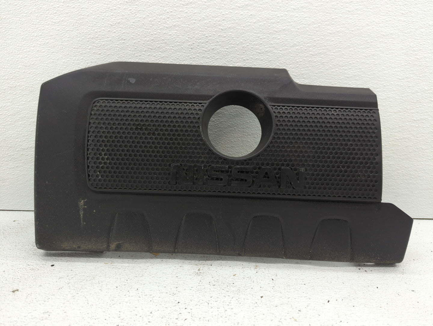 2015 Nissan Sentra Engine Cover - Oemusedautoparts1.com