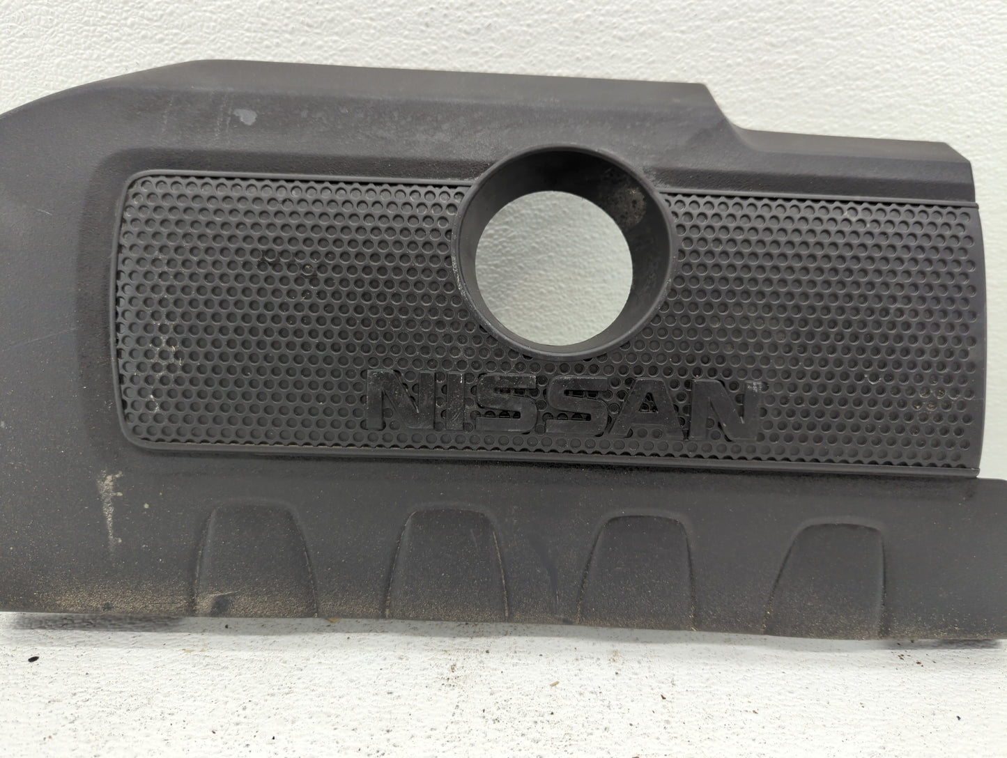 2015 Nissan Sentra Engine Cover - Oemusedautoparts1.com