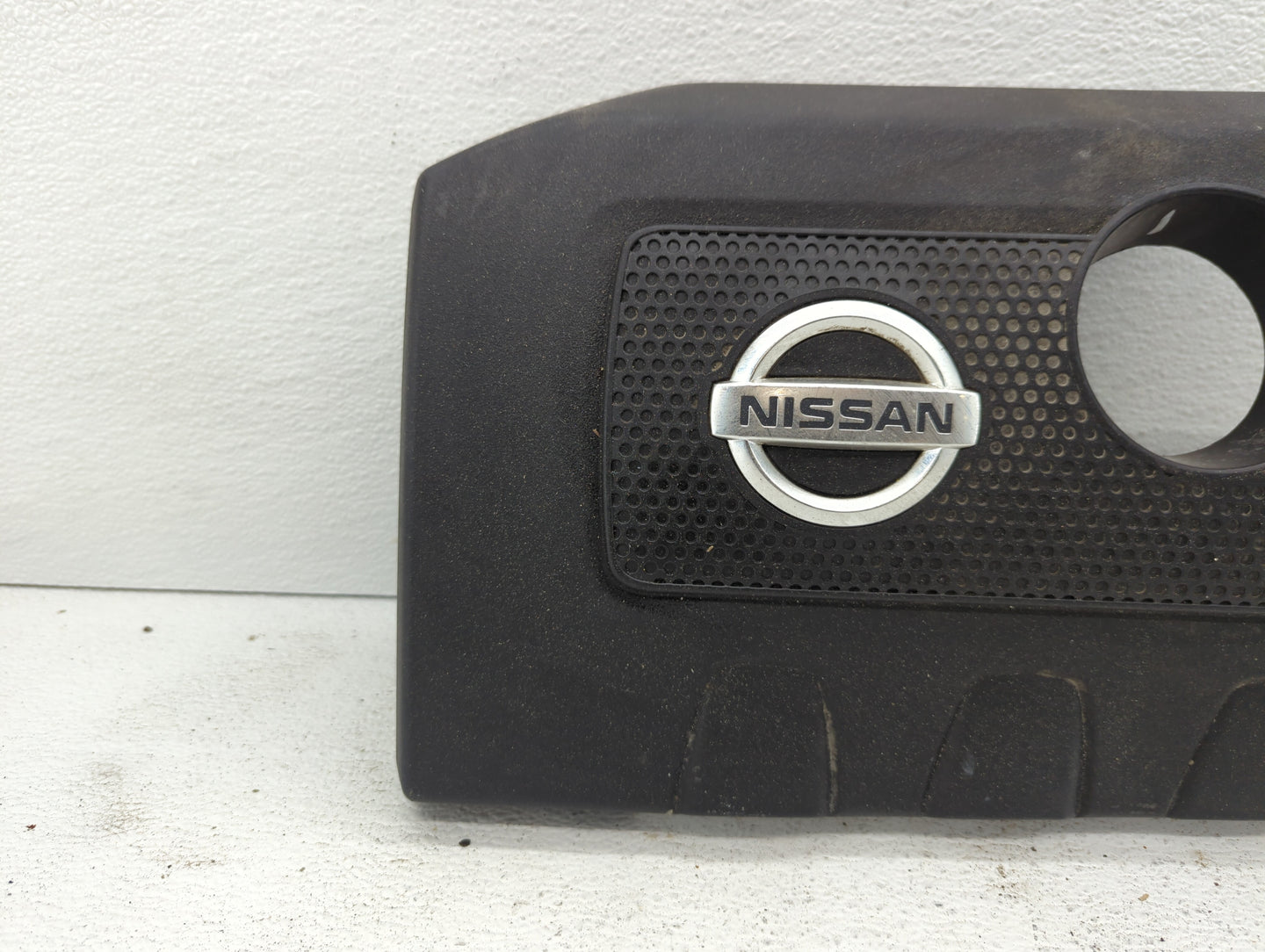 2015 Nissan Sentra Engine Cover - Oemusedautoparts1.com