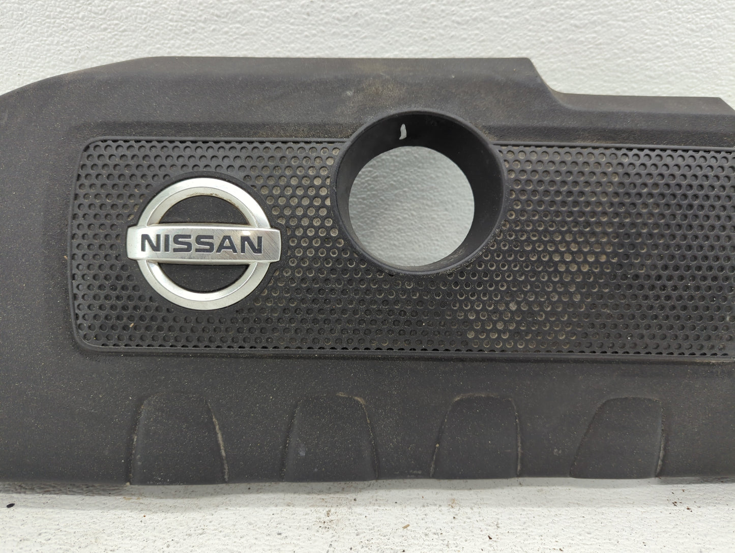 2015 Nissan Sentra Engine Cover - Oemusedautoparts1.com