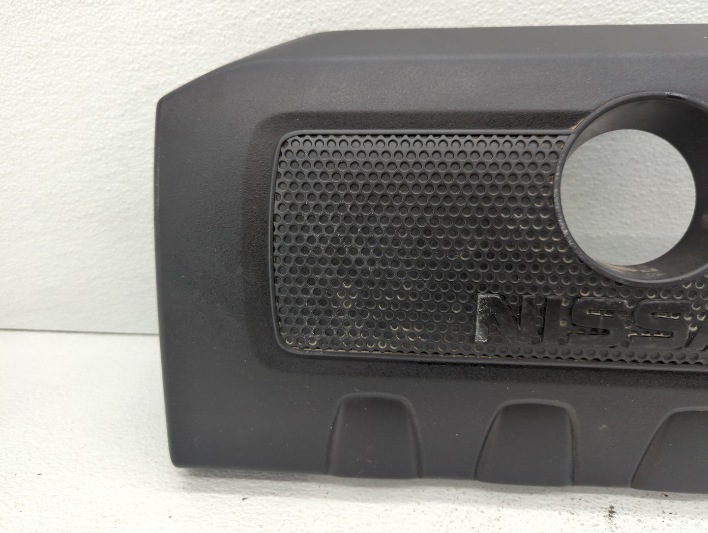 2015 Nissan Sentra Engine Cover - Oemusedautoparts1.com