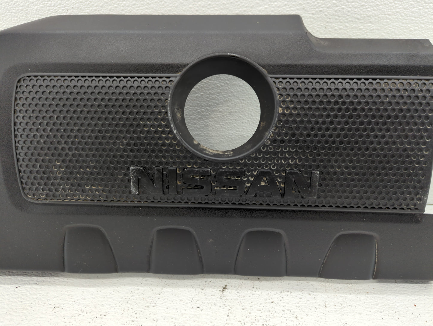 2015 Nissan Sentra Engine Cover - Oemusedautoparts1.com