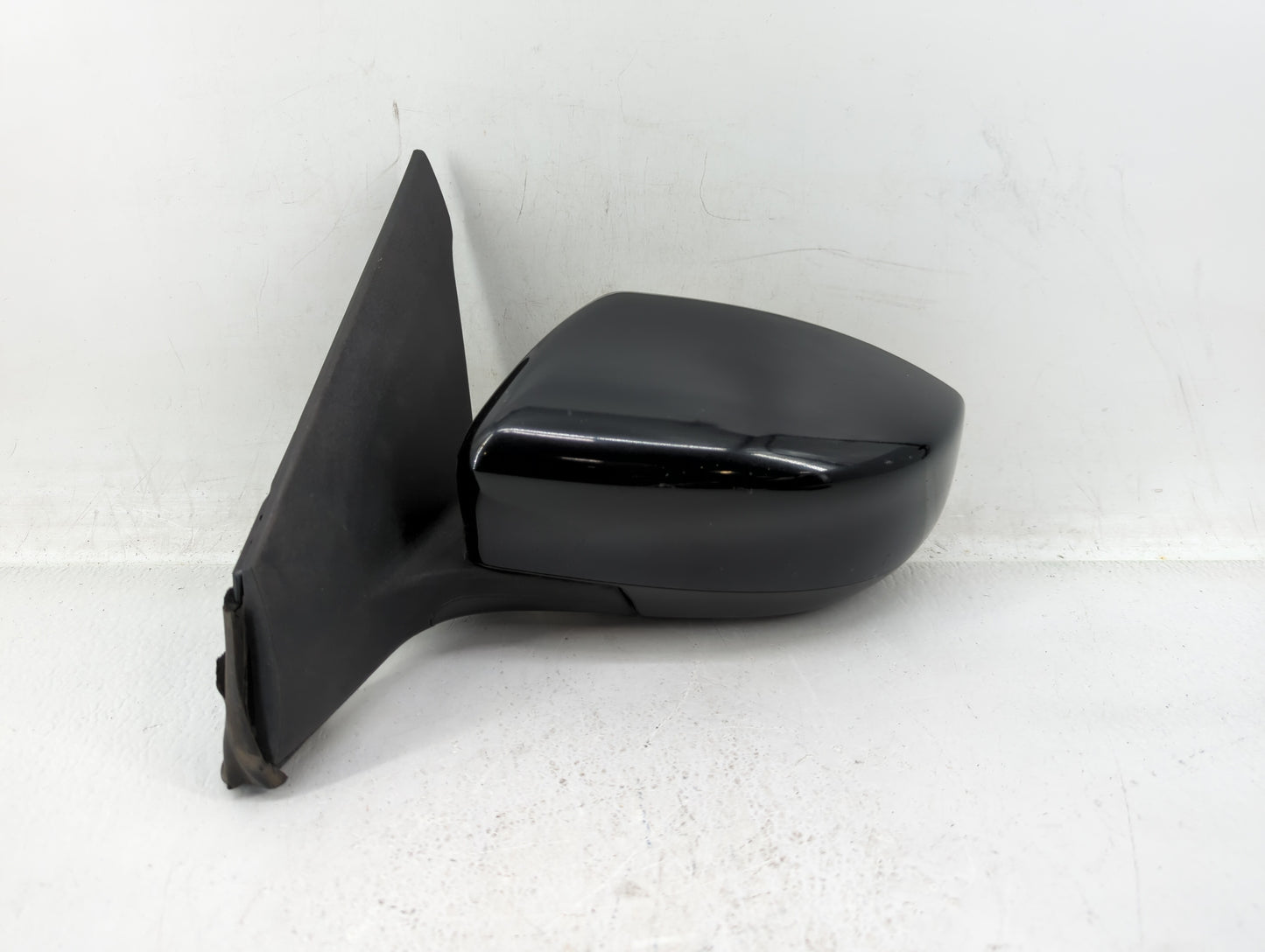 2013-2015 Nissan Sentra Driver Side View Mirror - Left Door Mirror OEM Used - Oemusedautoparts1.com