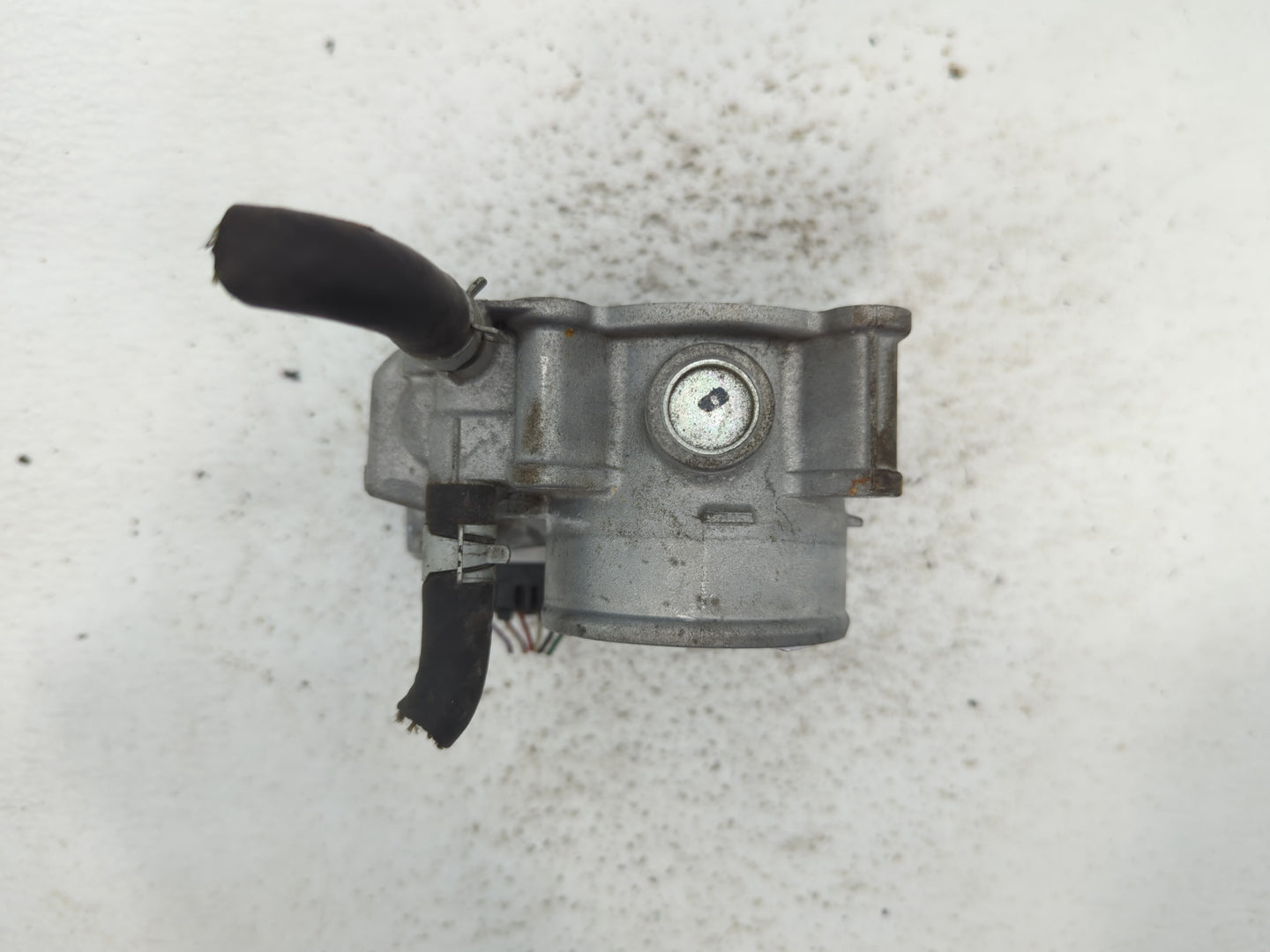 2013-2019 Nissan Sentra Throttle Body P/N:3RA60-01 B Fits Fits 2013 2014 2015 2016 2017 2018 2019 OEM Used Auto Parts - Oemu