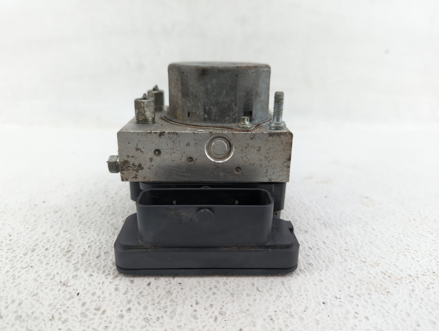 2015 Nissan Sentra ABS Pump Control Module Replacement P/N:0 265 255 042 Fits OEM Used Auto Parts - Oemusedautoparts1.com