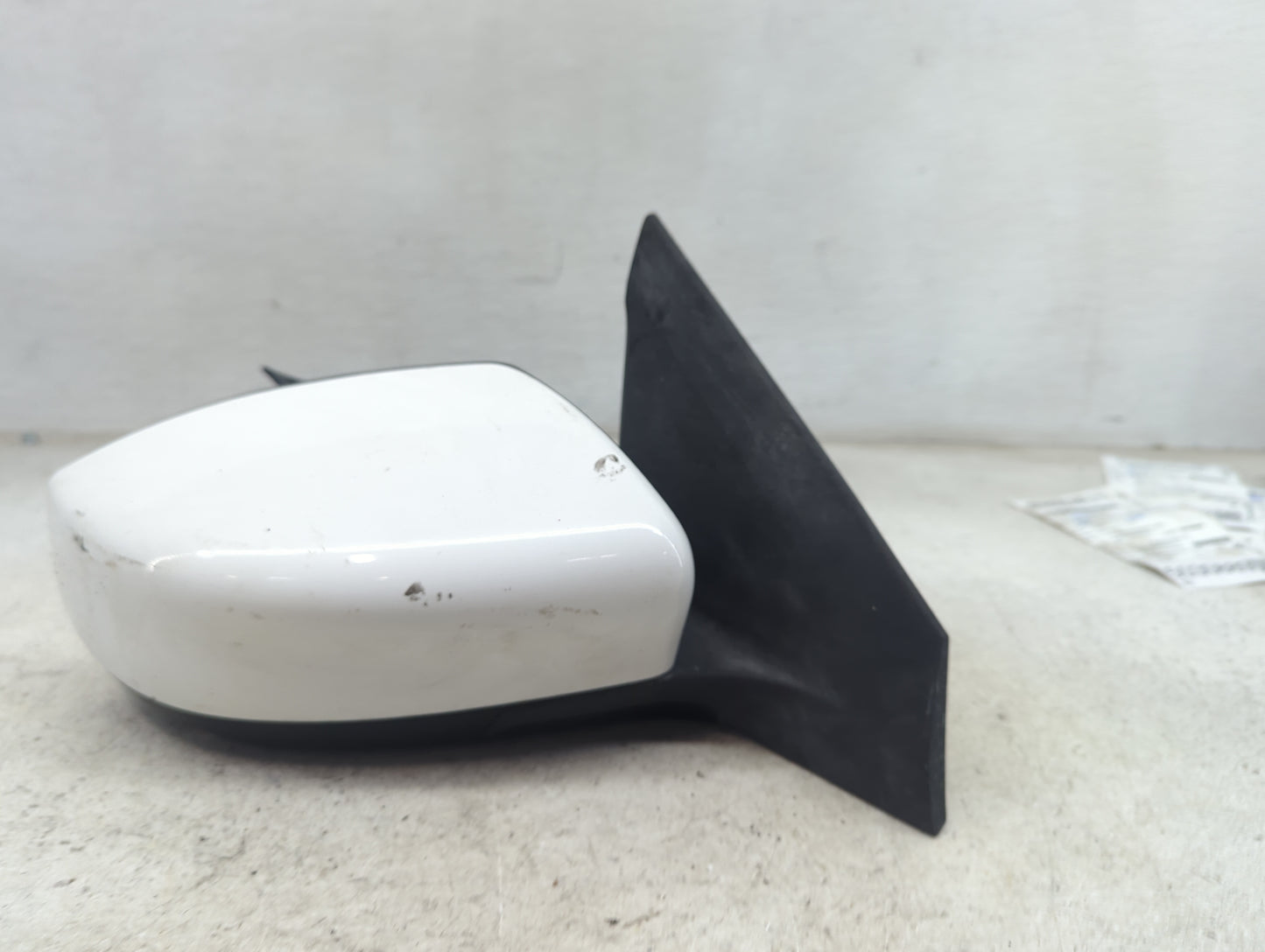 2013-2015 Nissan Sentra Passenger Side View Mirror - Right Door Mirror OEM Used - Oemusedautoparts1.com