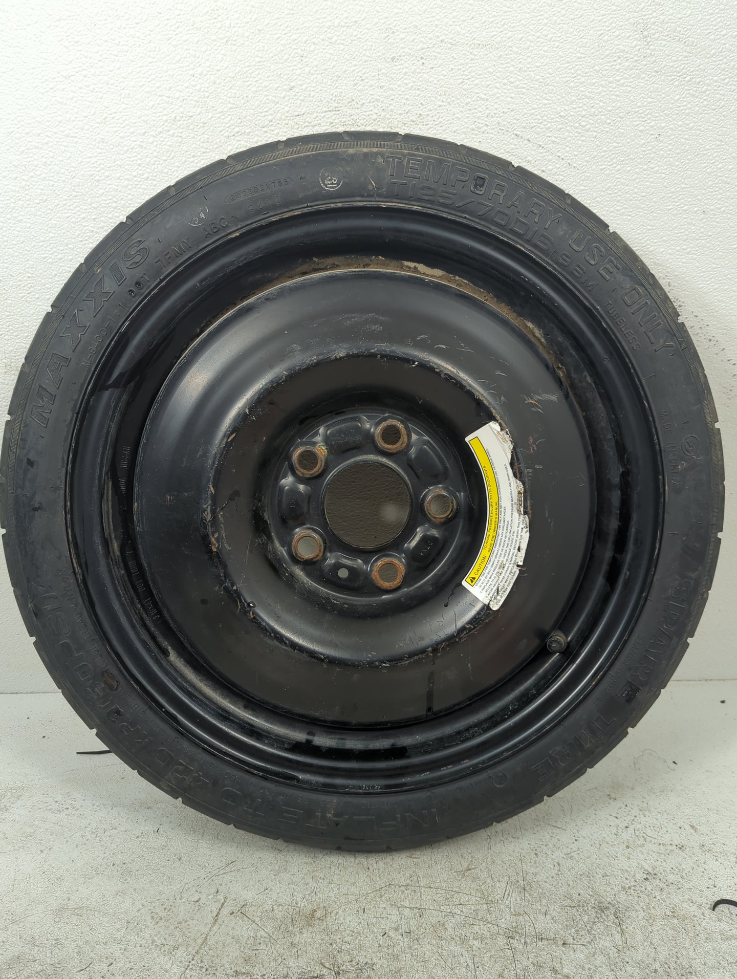 2013-2015 Nissan Sentra Spare Donut Tire Wheel Rim Oem 5038438 - Oemusedautoparts1.com