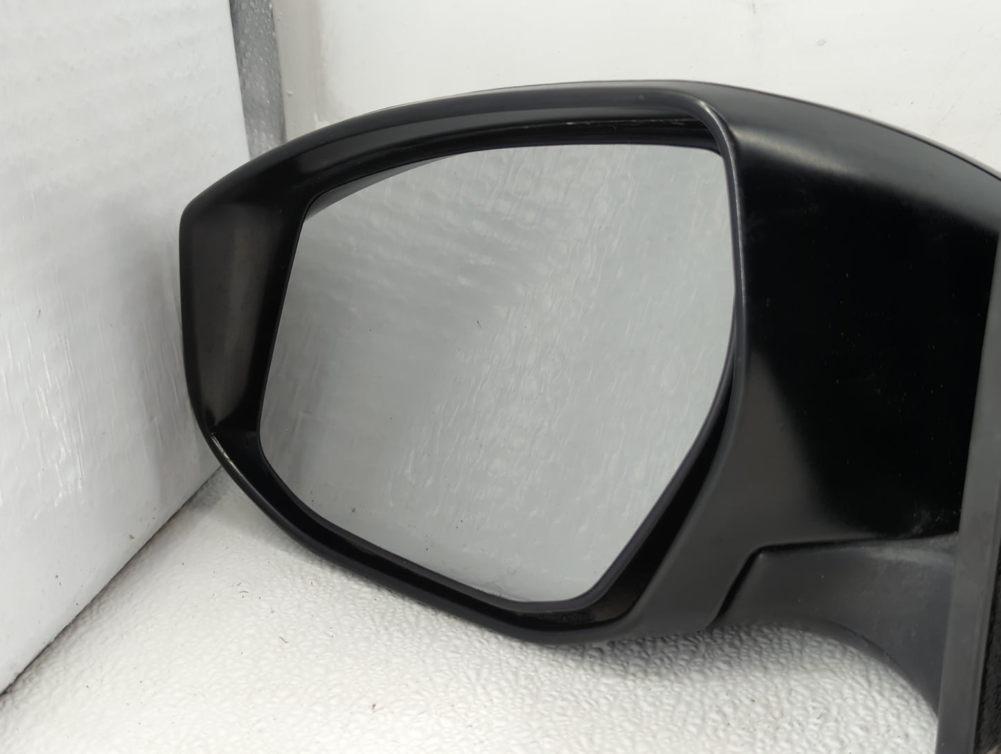 2013-2015 Nissan Sentra Driver Side View Mirror - Left Door Mirror OEM Used - Oemusedautoparts1.com