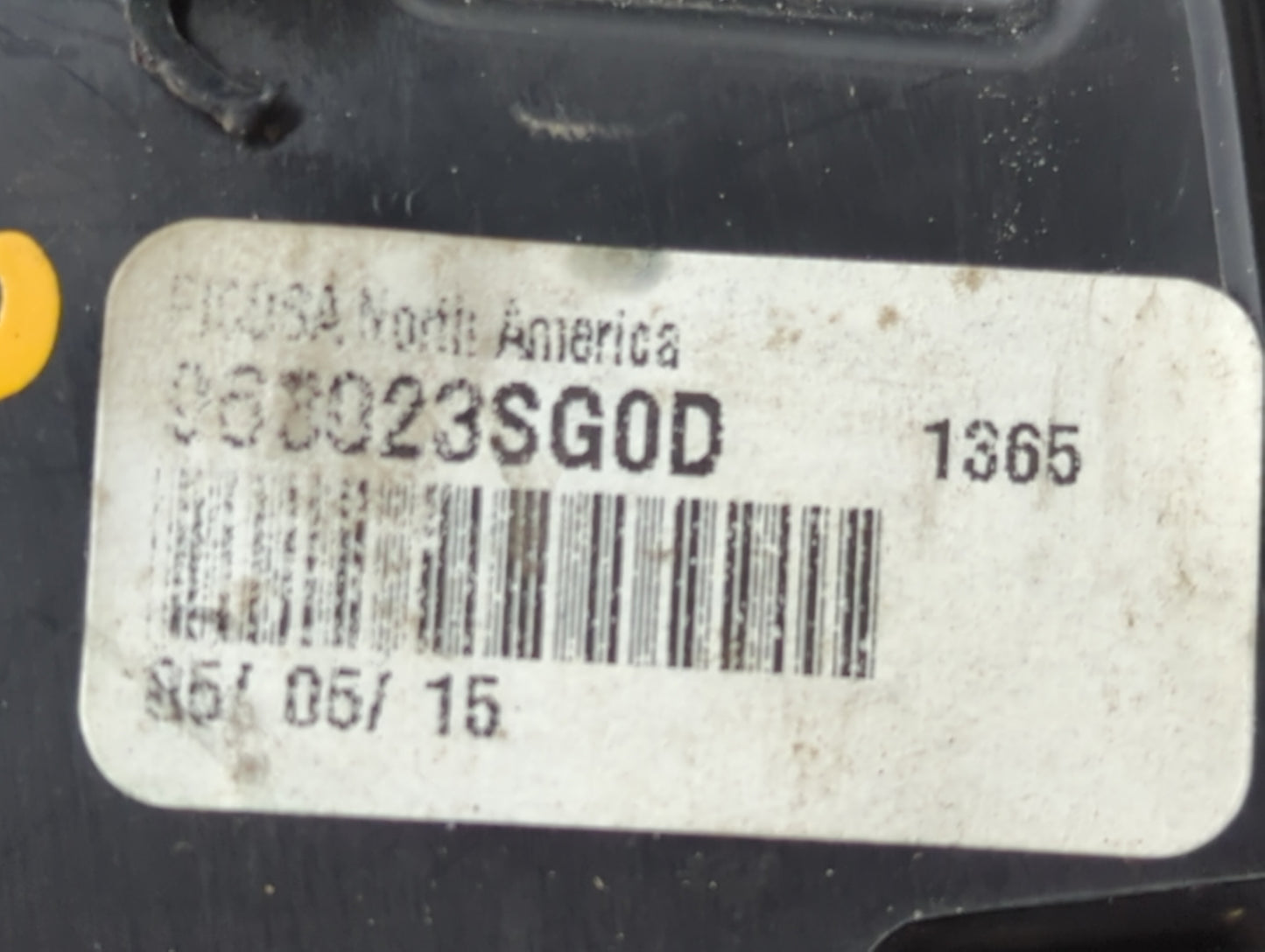 2015 Nissan Sentra Driver Side View Mirror - Left Door Mirror OEM Used - Oemusedautoparts1.com