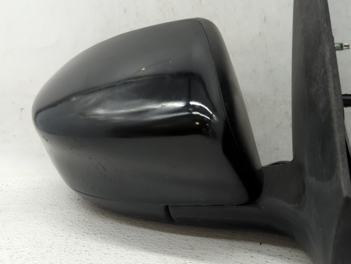 2013-2015 Nissan Sentra Passenger Side View Mirror - Right Door Mirror OEM Used - Oemusedautoparts1.com