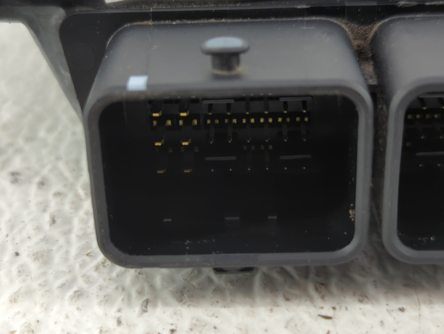 2013-2015 Nissan Sentra PCM Engine Control Computer ECU ECM PCU OEM P/N:NEC015-819 Fits Fits 2013 2014 2015 OEM Used Auto Pa