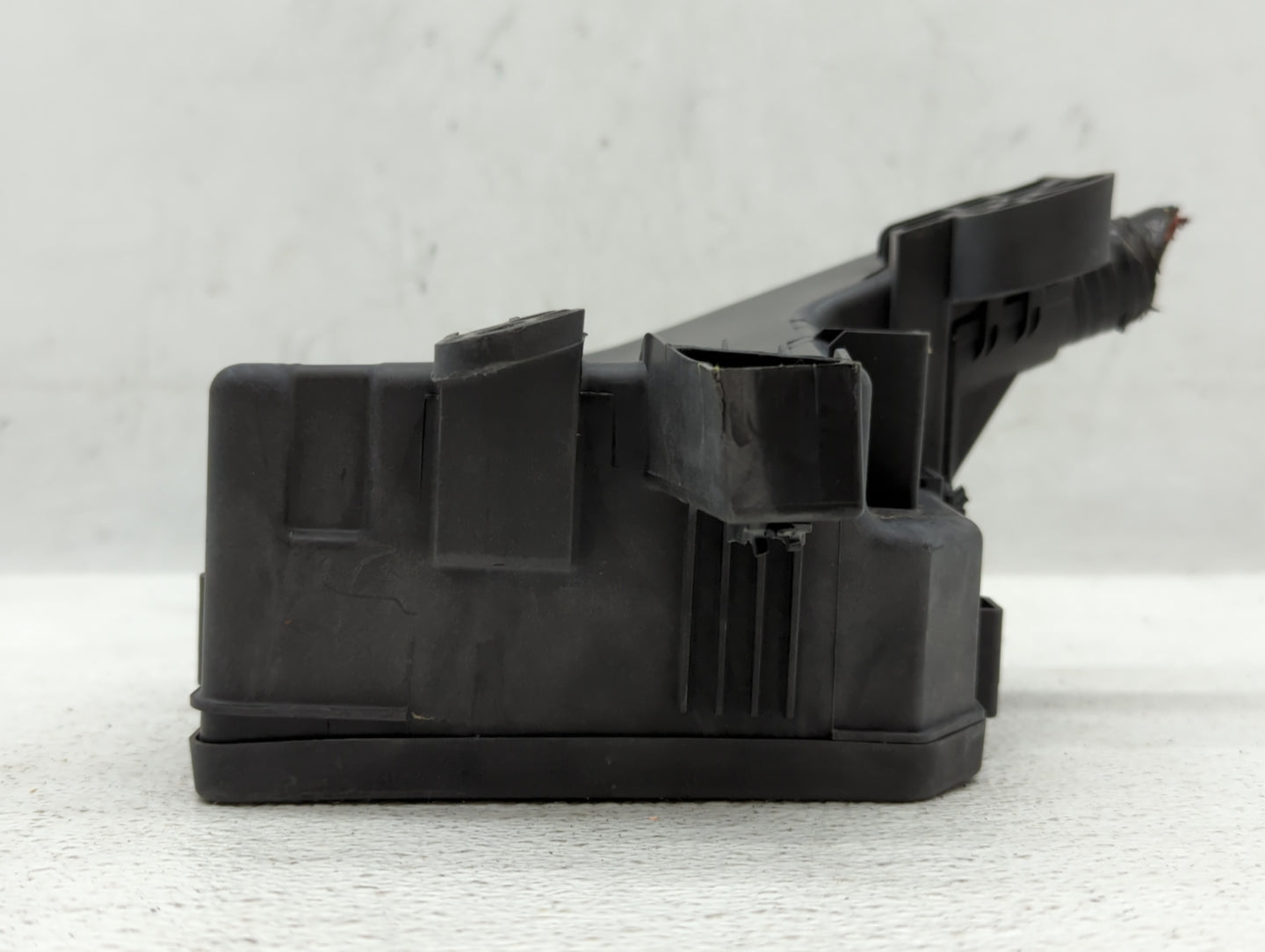 2013-2019 Nissan Sentra Fusebox Fuse Box Panel Relay Module P/N:284B7 3RA3A 284B7 3RA3E Fits OEM Used Auto Parts - Oemusedau