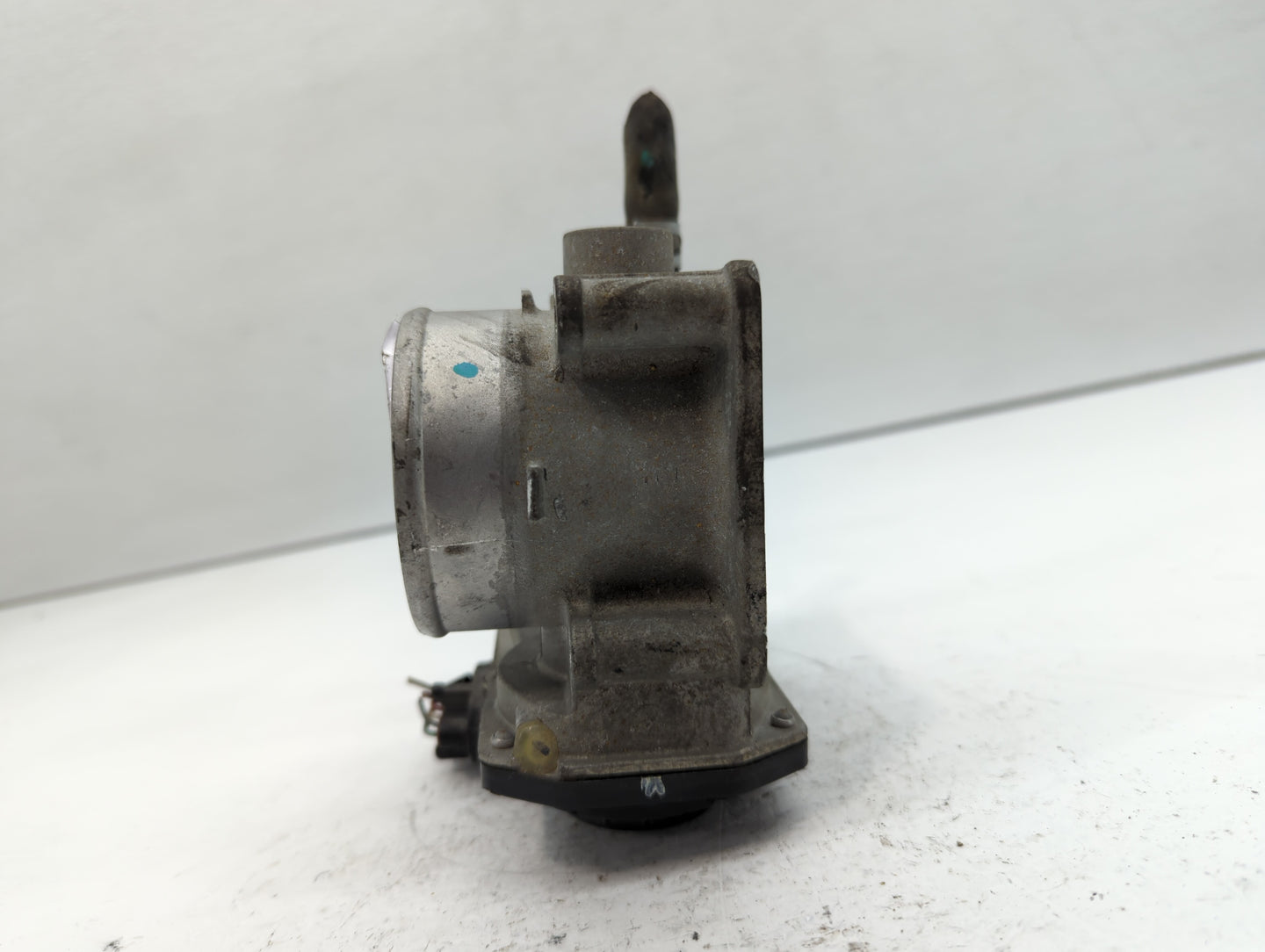 2013-2019 Nissan Sentra Throttle Body P/N:3RA60-01 Fits Fits 2013 2014 2015 2016 2017 2018 2019 OEM Used Auto Parts - Oemuse