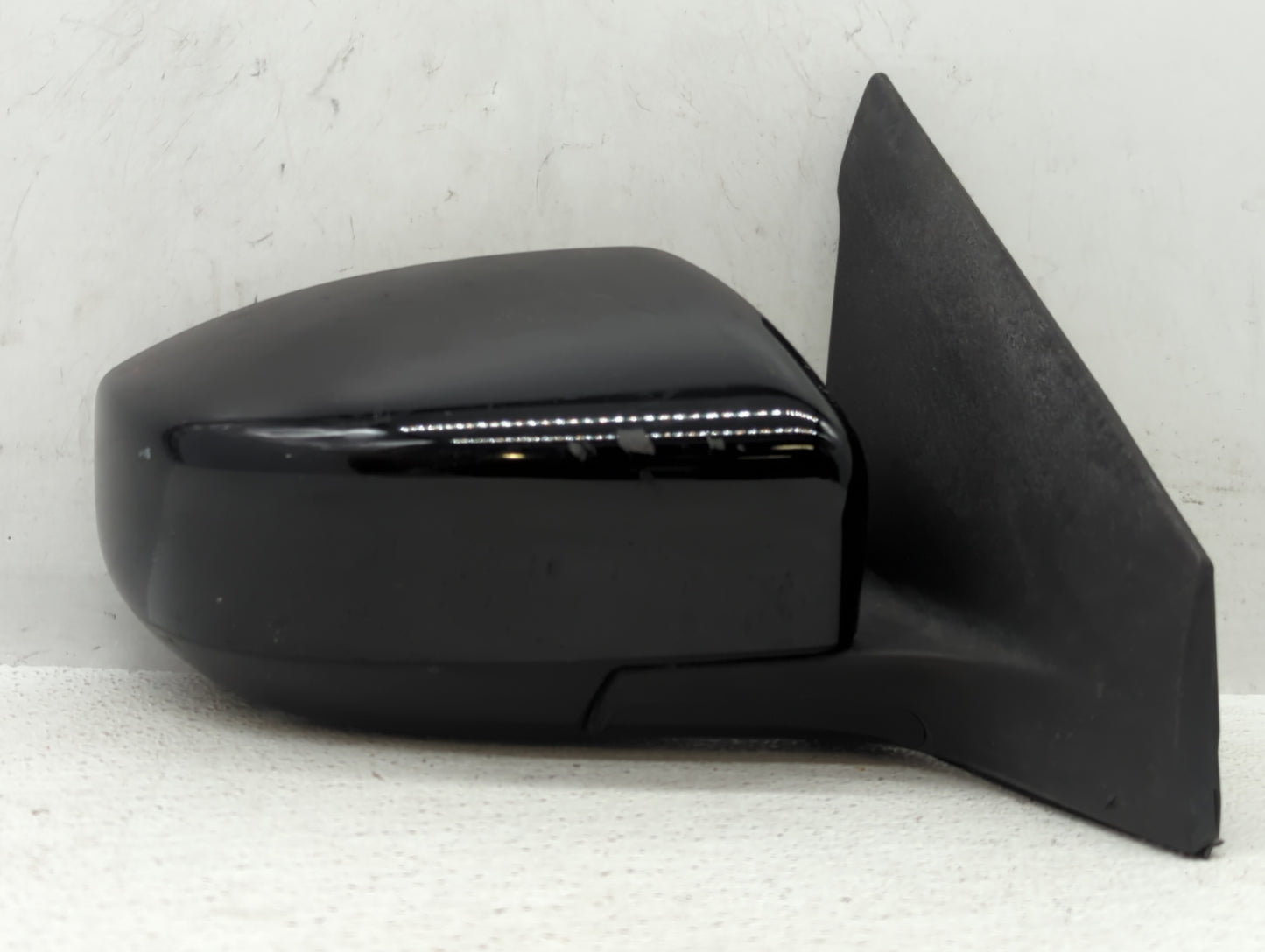 2013-2015 Nissan Sentra Passenger Side View Mirror - Right Door Mirror OEM Used - Oemusedautoparts1.com