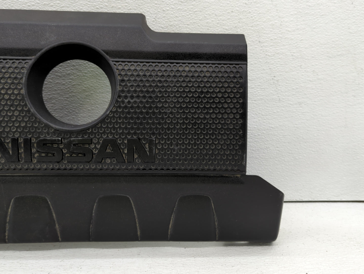 2015 Nissan Sentra Engine Cover - Oemusedautoparts1.com