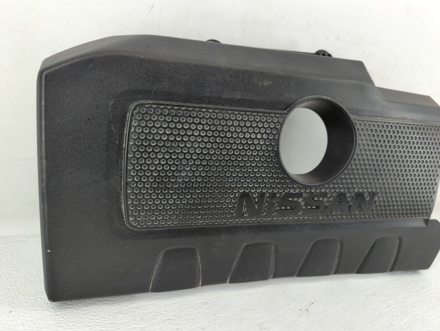 2015 Nissan Sentra Engine Cover - Oemusedautoparts1.com