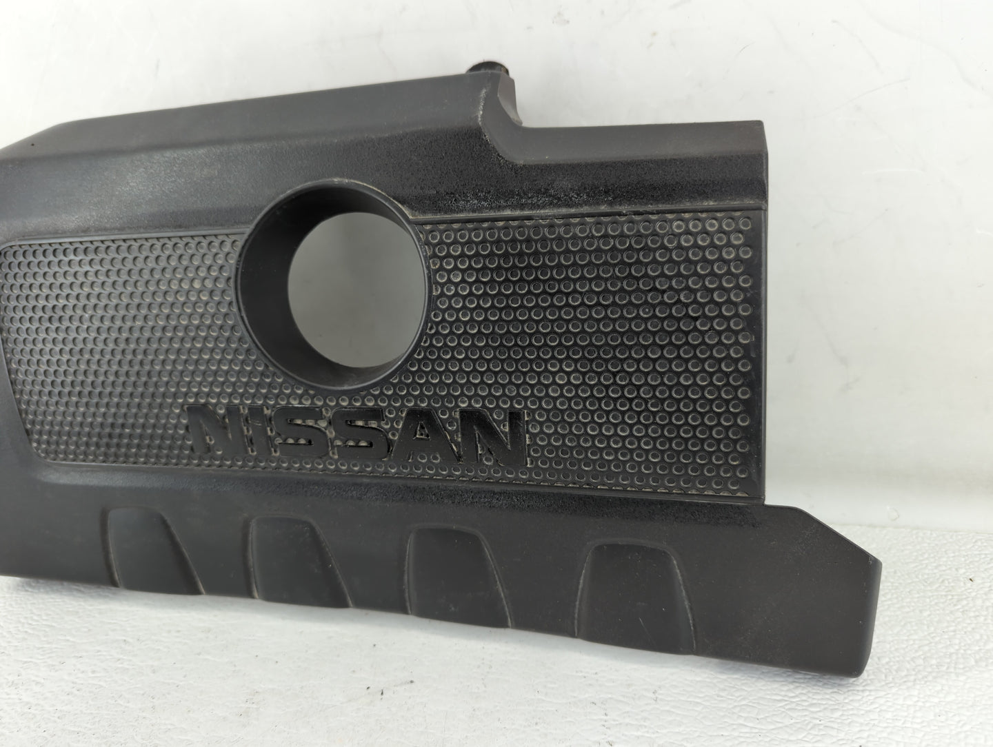 2015 Nissan Sentra Engine Cover - Oemusedautoparts1.com