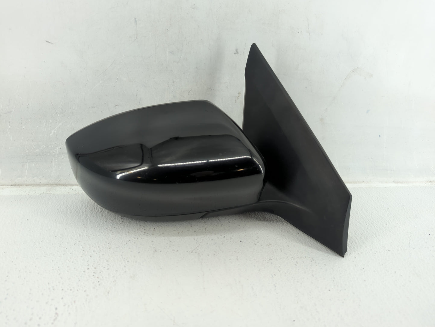 2013-2015 Nissan Sentra Passenger Side View Mirror - Right Door Mirror OEM Used - Oemusedautoparts1.com