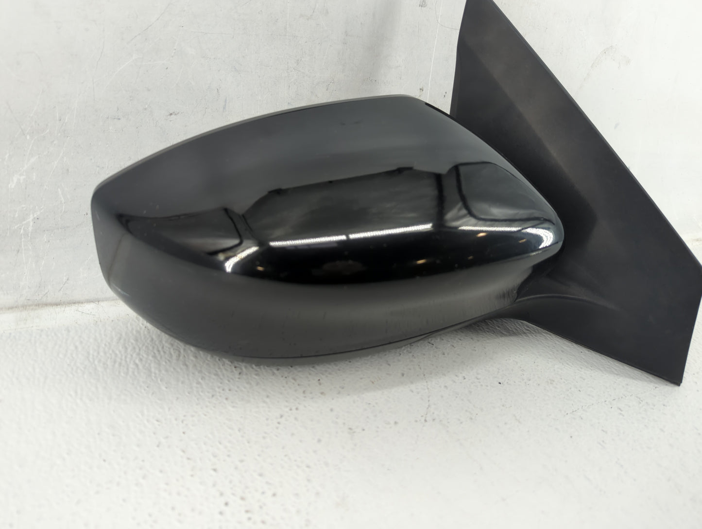 2013-2015 Nissan Sentra Passenger Side View Mirror - Right Door Mirror OEM Used - Oemusedautoparts1.com