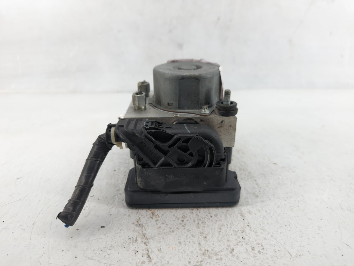 2014-2015 Nissan Sentra Anti-Lock Brake ABS Pump Module Actuator OEM P/N:47660-3SG0C Fits Fits 2014 2015 OEM Used Auto Parts