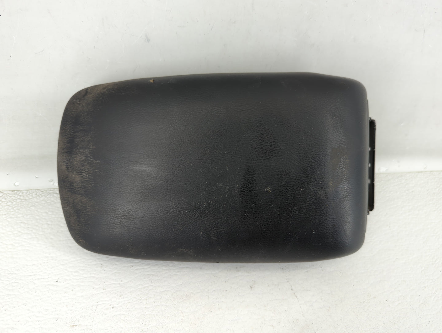 2015 Nissan Sentra Center Console Armrest Cover Lid - Oemusedautoparts1.com