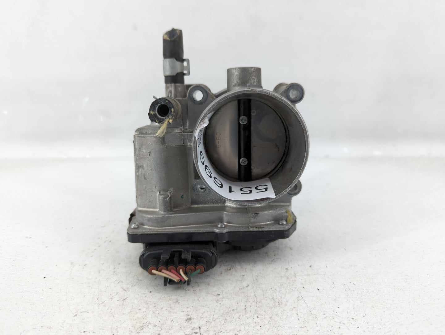 2013-2019 Nissan Sentra Throttle Body P/N:3RA60-01 A Fits Fits 2013 2014 2015 2016 2017 2018 2019 OEM Used Auto Parts - Oemu