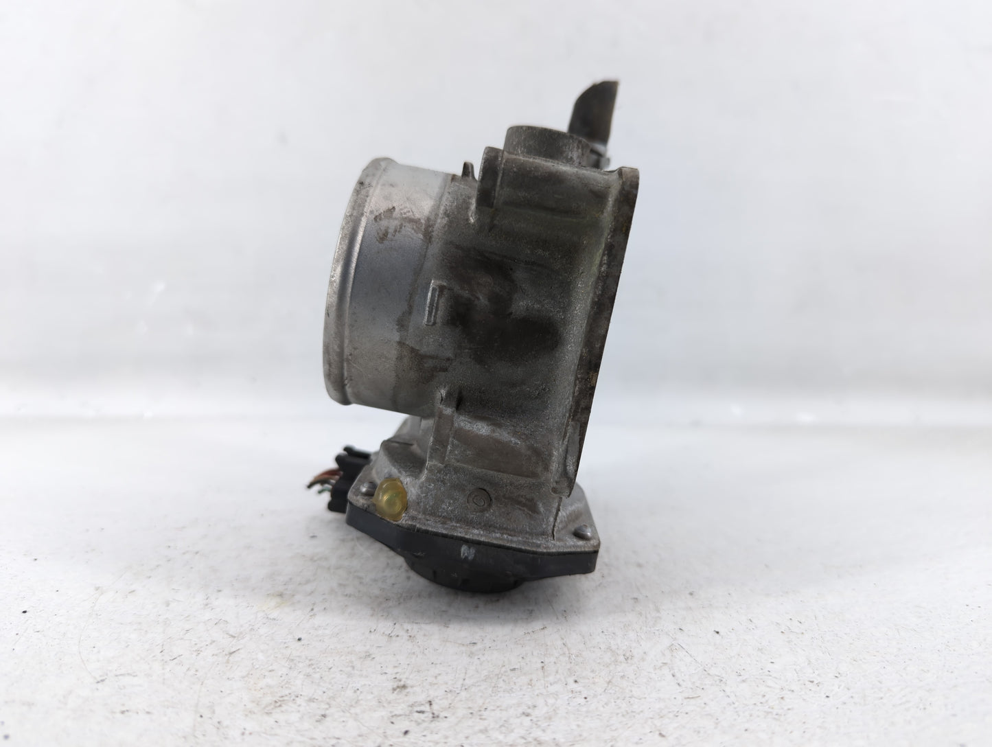 2013-2019 Nissan Sentra Throttle Body P/N:3RA60-01 A Fits Fits 2013 2014 2015 2016 2017 2018 2019 OEM Used Auto Parts - Oemu