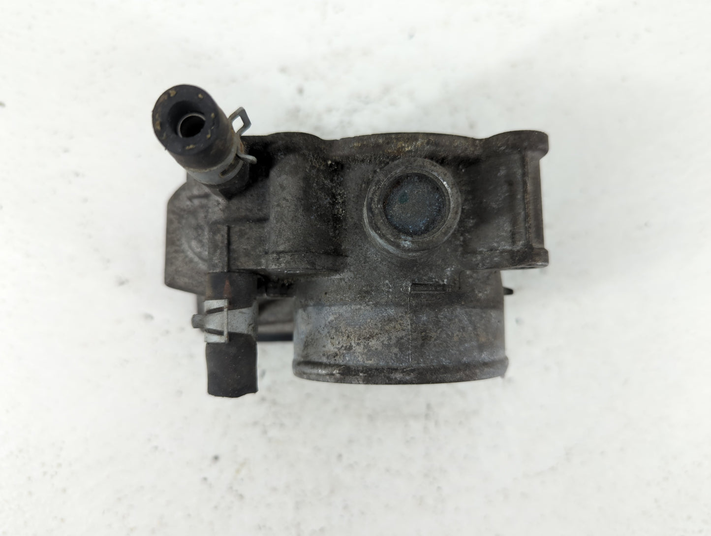 2013-2019 Nissan Sentra Throttle Body P/N:3RA60-01 A Fits Fits 2013 2014 2015 2016 2017 2018 2019 OEM Used Auto Parts - Oemu