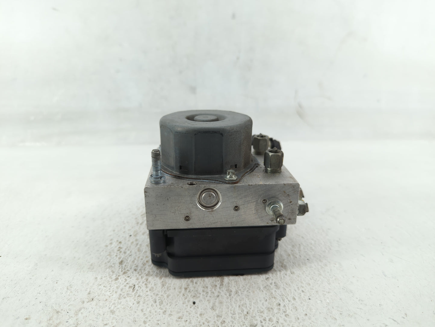 2015 Nissan Sentra ABS Pump Control Module Replacement P/N:0 265 255 042 47660 9AN0A Fits OEM Used Auto Parts - Oemusedautop