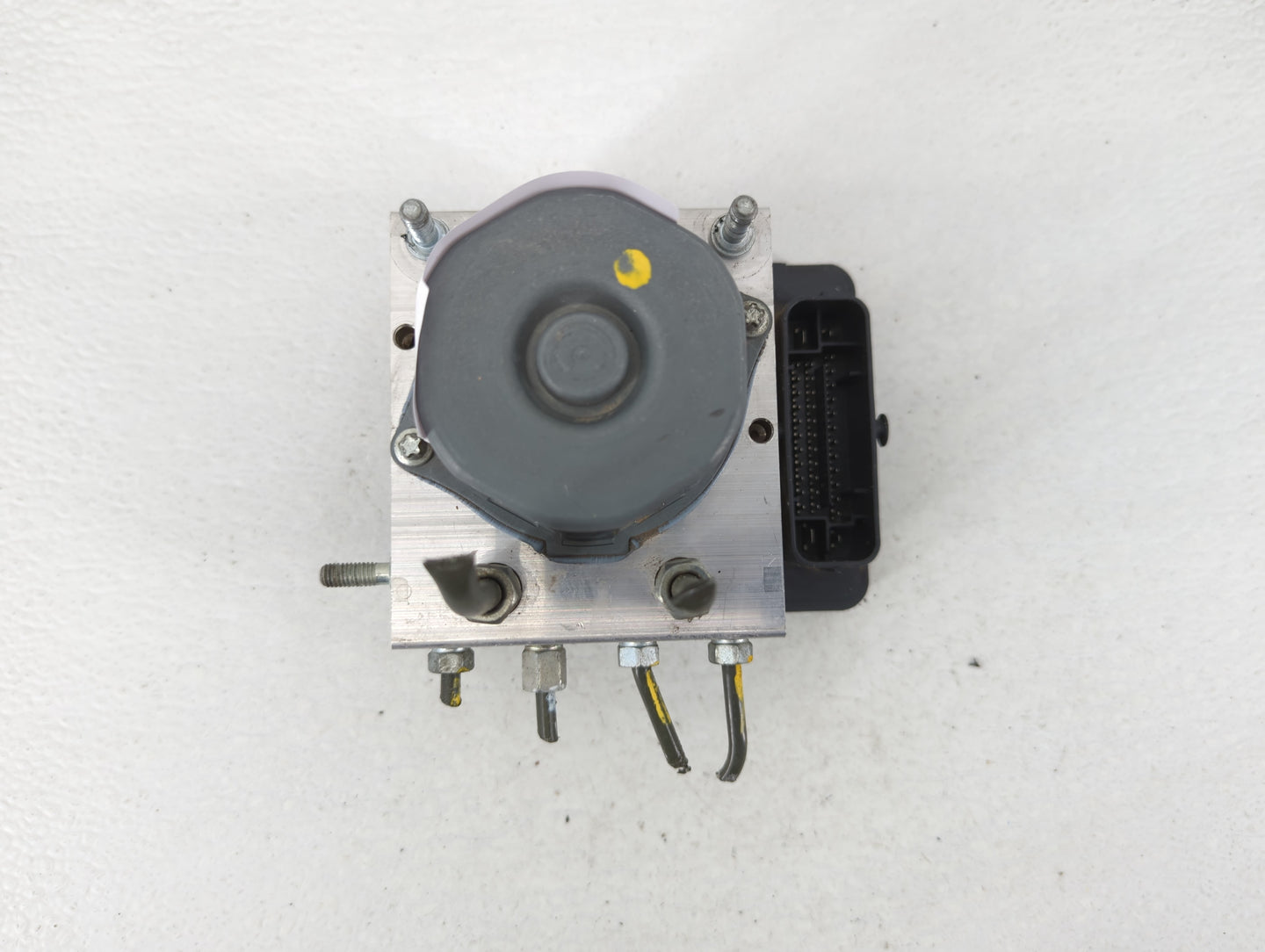 2015 Nissan Sentra ABS Pump Control Module Replacement P/N:47660 9AN0A Fits OEM Used Auto Parts - Oemusedautoparts1.com