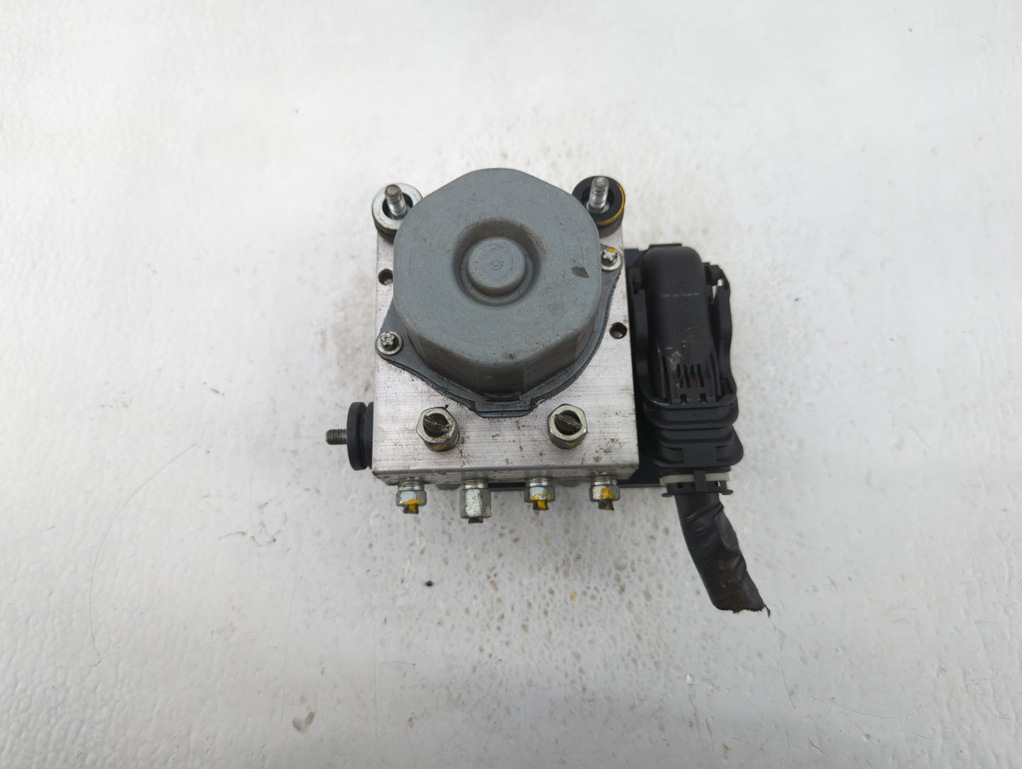 2015 Nissan Sentra ABS Pump Control Module Replacement P/N:47660 9ANOA 0 265 255 042, 47660 9AN0A Fits OEM Used Auto Parts -