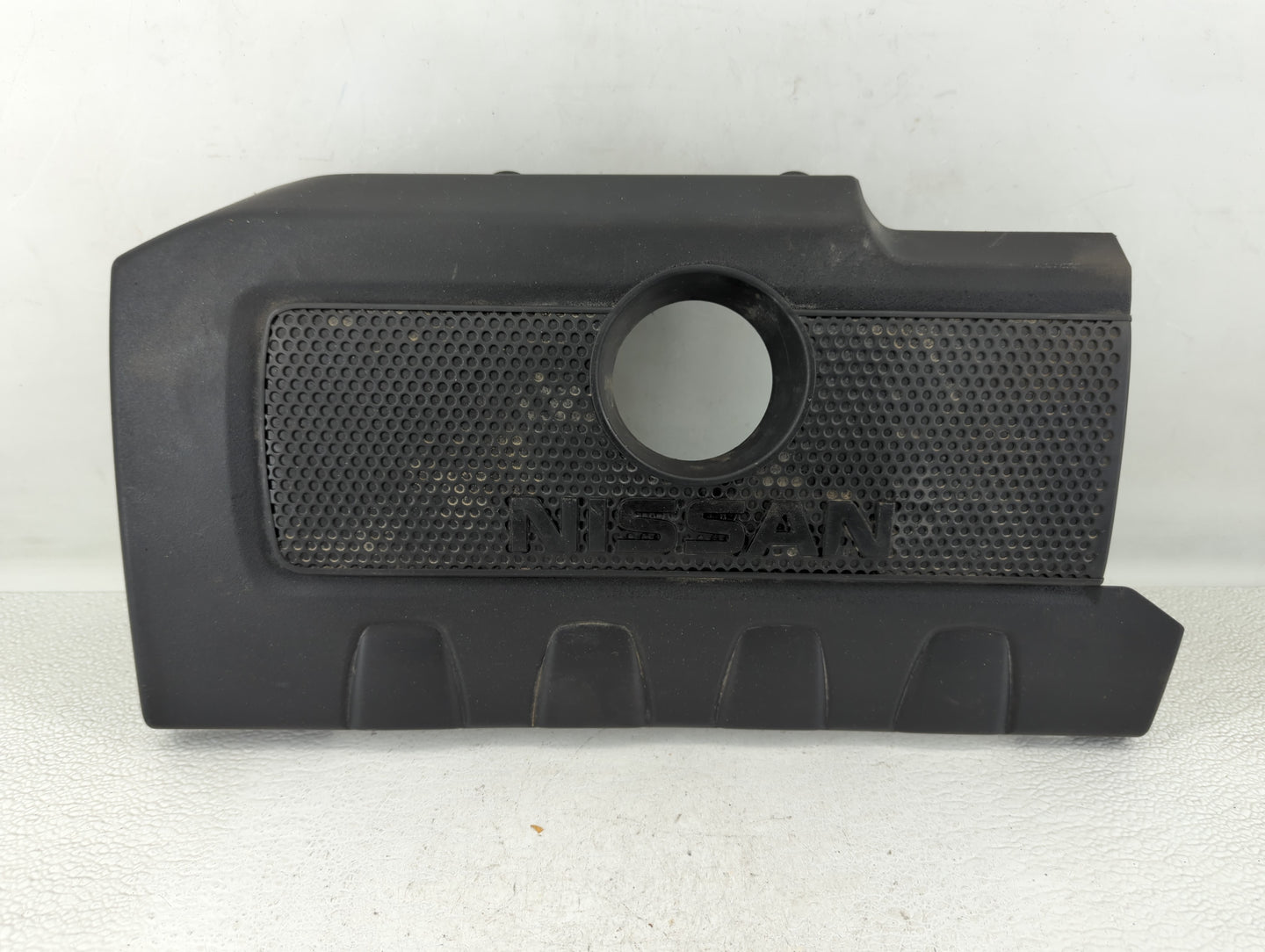 2015 Nissan Sentra Engine Cover - Oemusedautoparts1.com