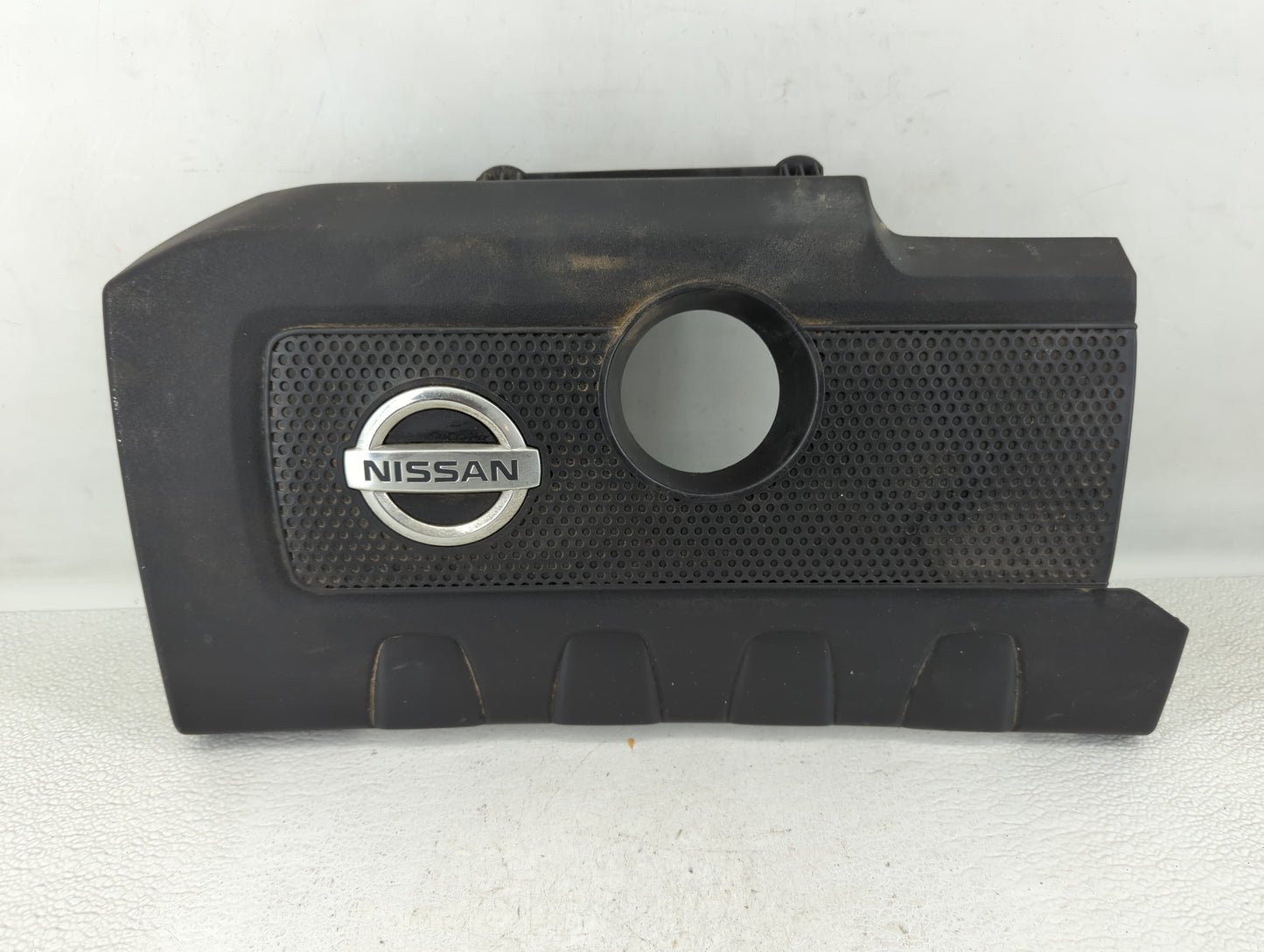 2015 Nissan Sentra Engine Cover - Oemusedautoparts1.com