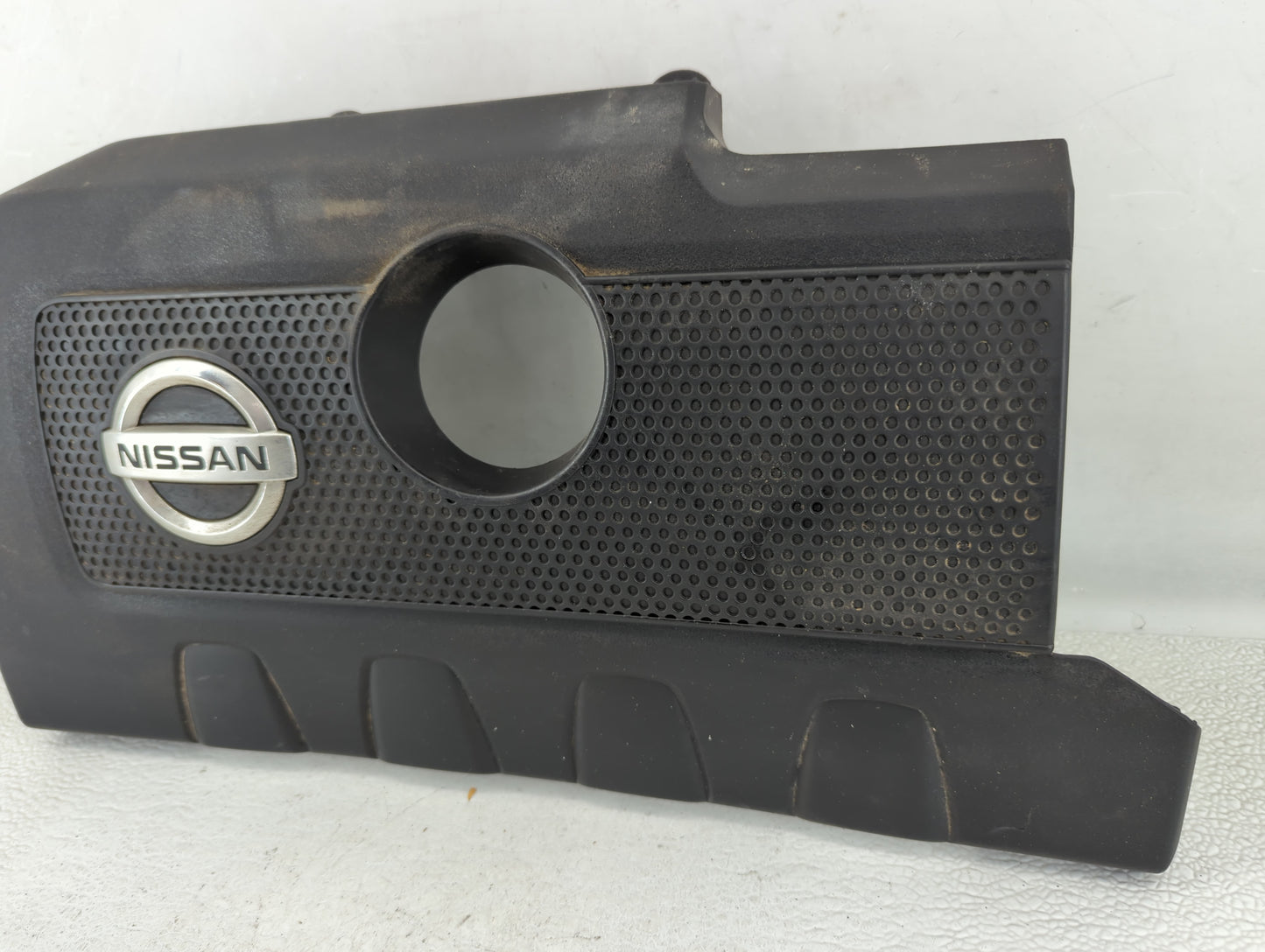 2015 Nissan Sentra Engine Cover - Oemusedautoparts1.com