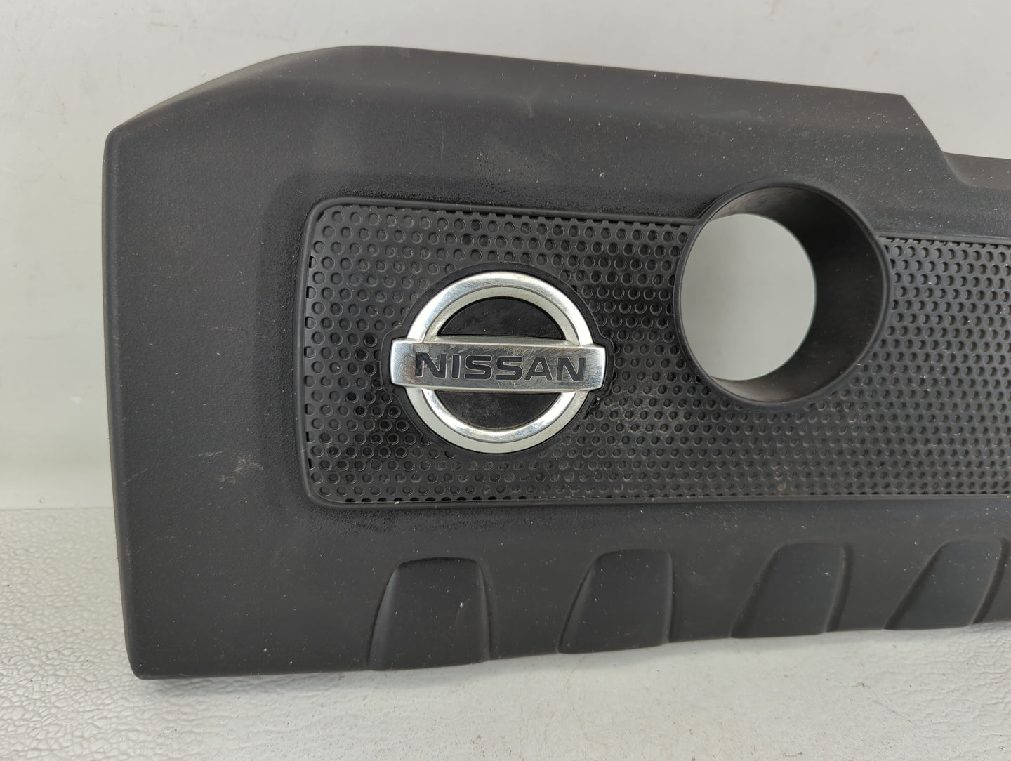 2015 Nissan Sentra Engine Cover - Oemusedautoparts1.com