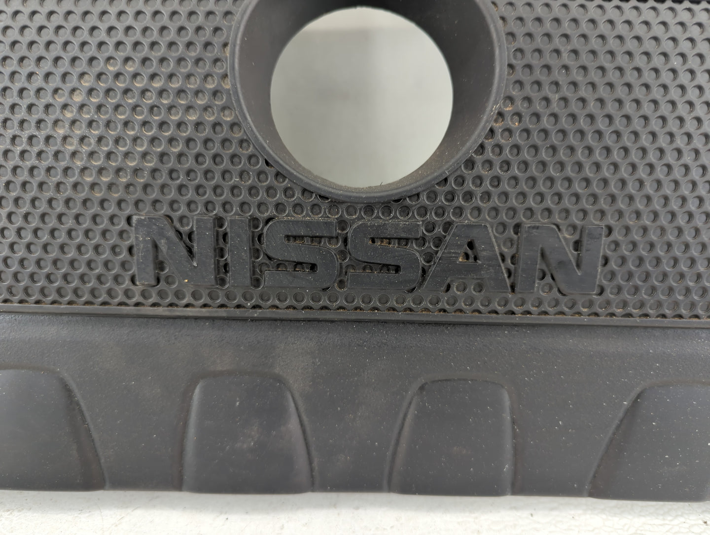 2015 Nissan Sentra Engine Cover - Oemusedautoparts1.com