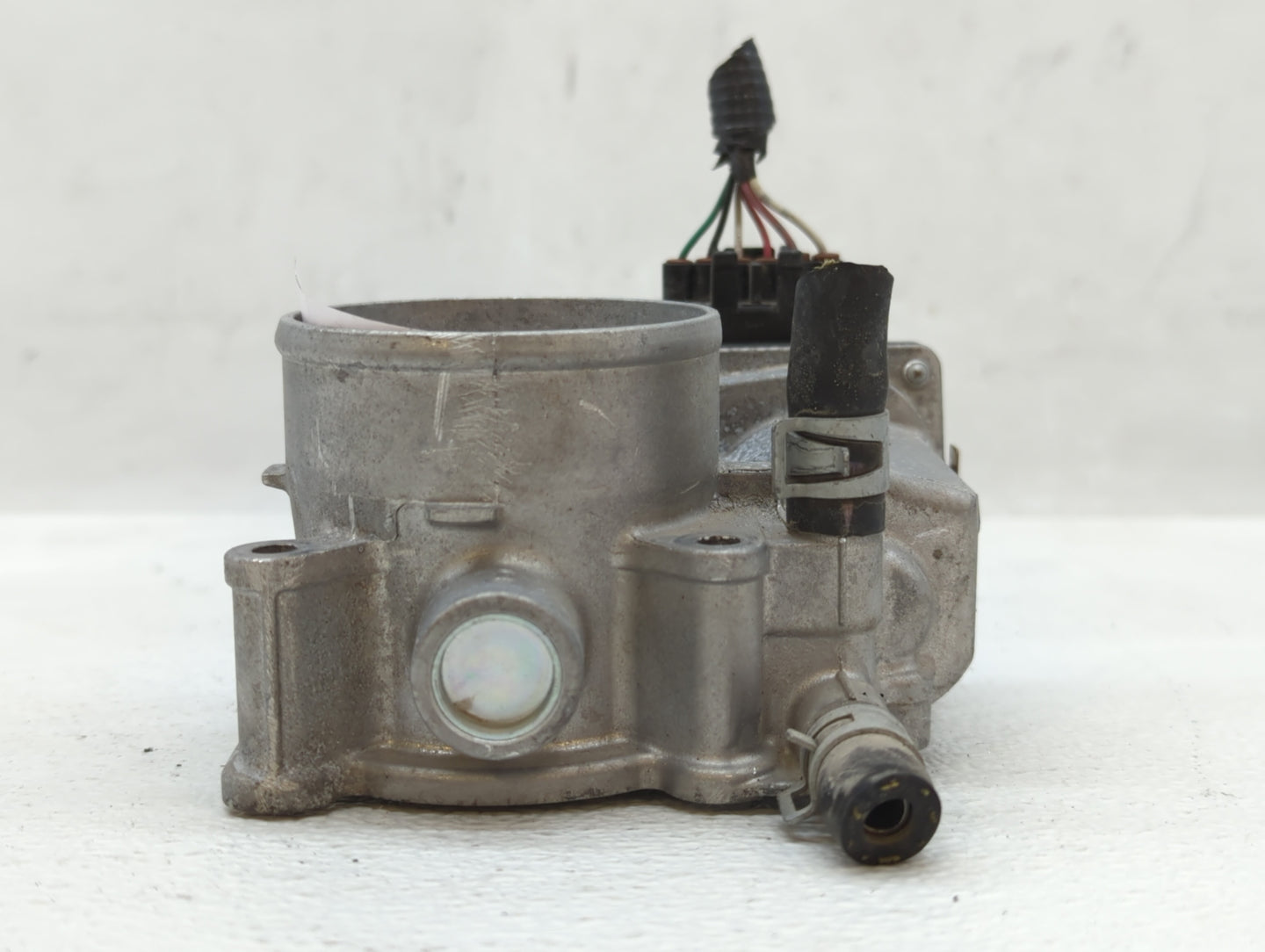 2013-2019 Nissan Sentra Throttle Body P/N:3RA60-01 A Fits Fits 2013 2014 2015 2016 2017 2018 2019 OEM Used Auto Parts - Oemu