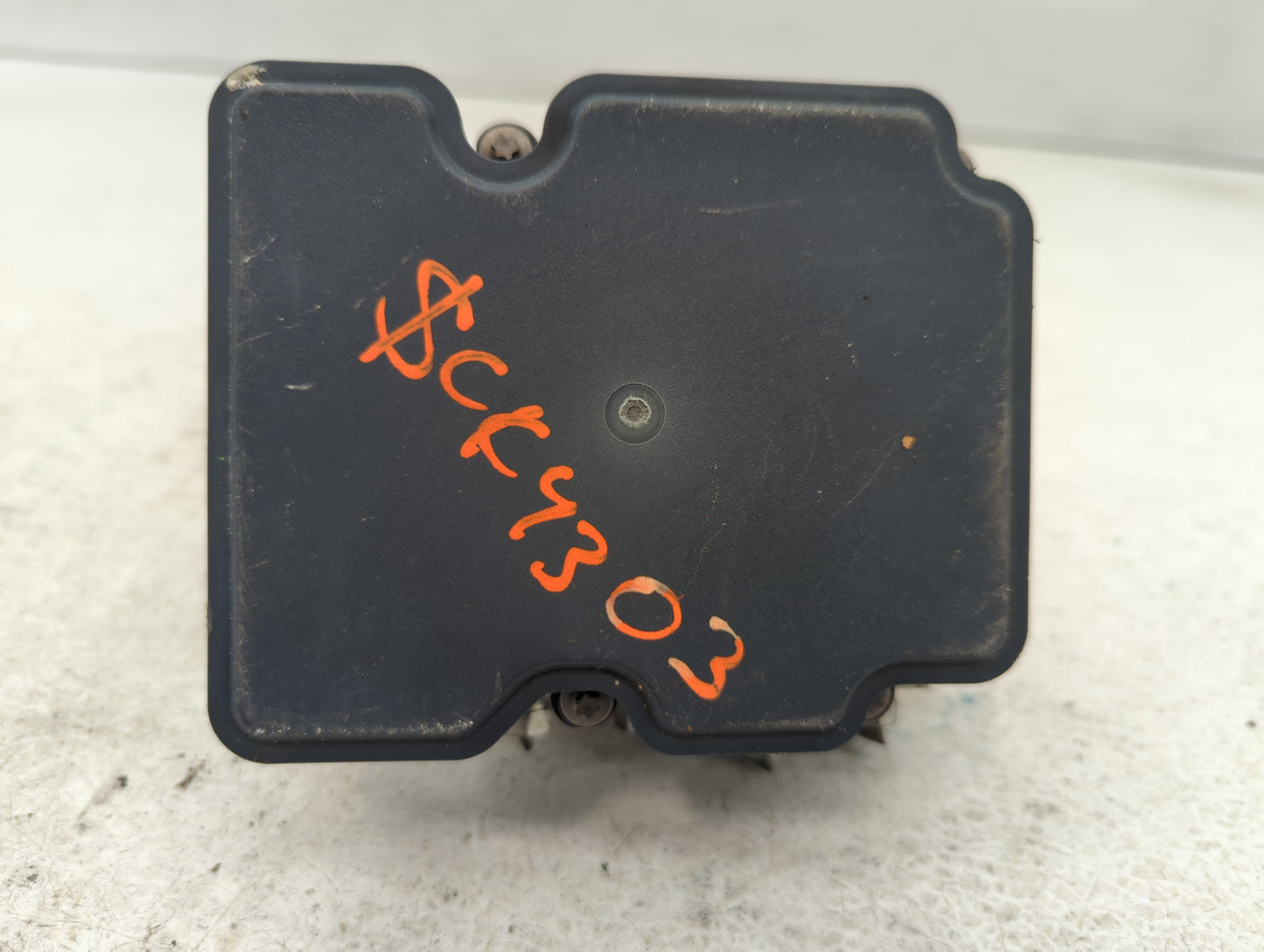 2014-2015 Nissan Sentra ABS Pump Control Module Replacement P/N:2265106527 47660-3SG0C Fits Fits 2014 2015 OEM Used Auto Par