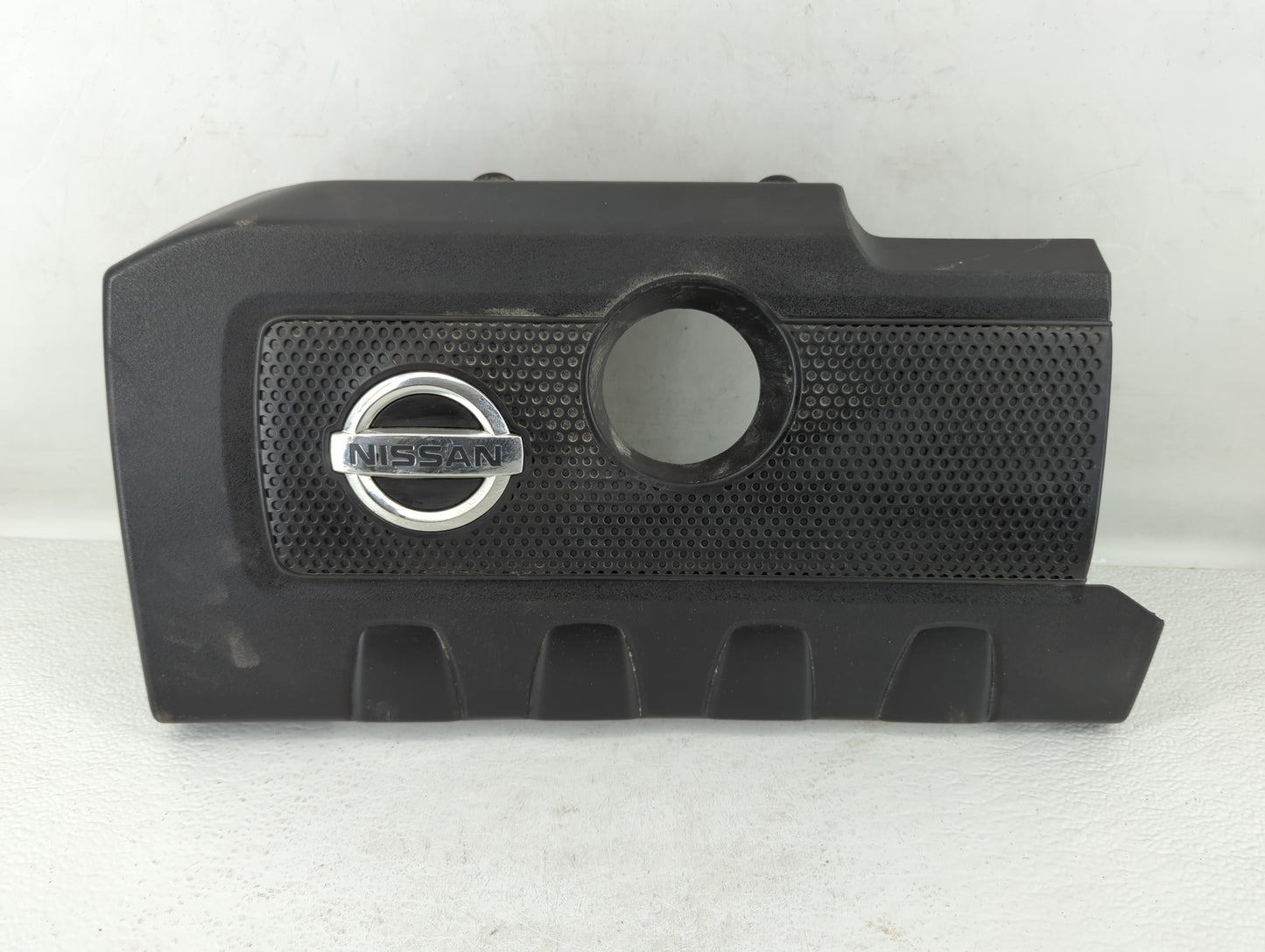 2015 Nissan Sentra Engine Cover - Oemusedautoparts1.com