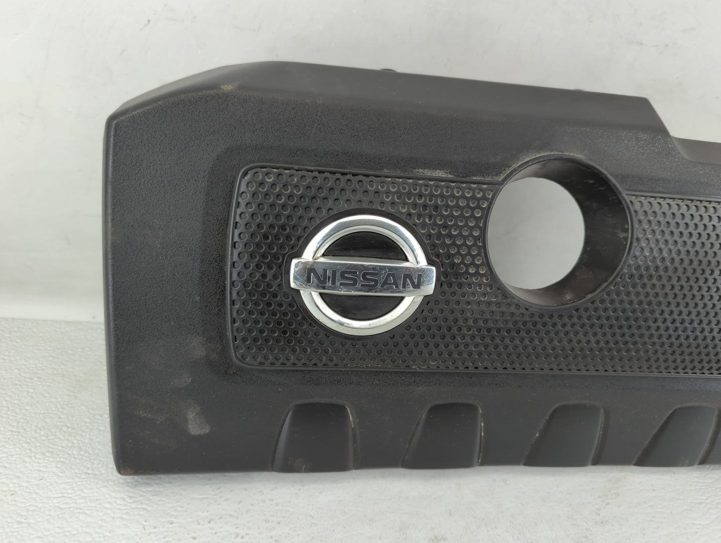 2015 Nissan Sentra Engine Cover - Oemusedautoparts1.com