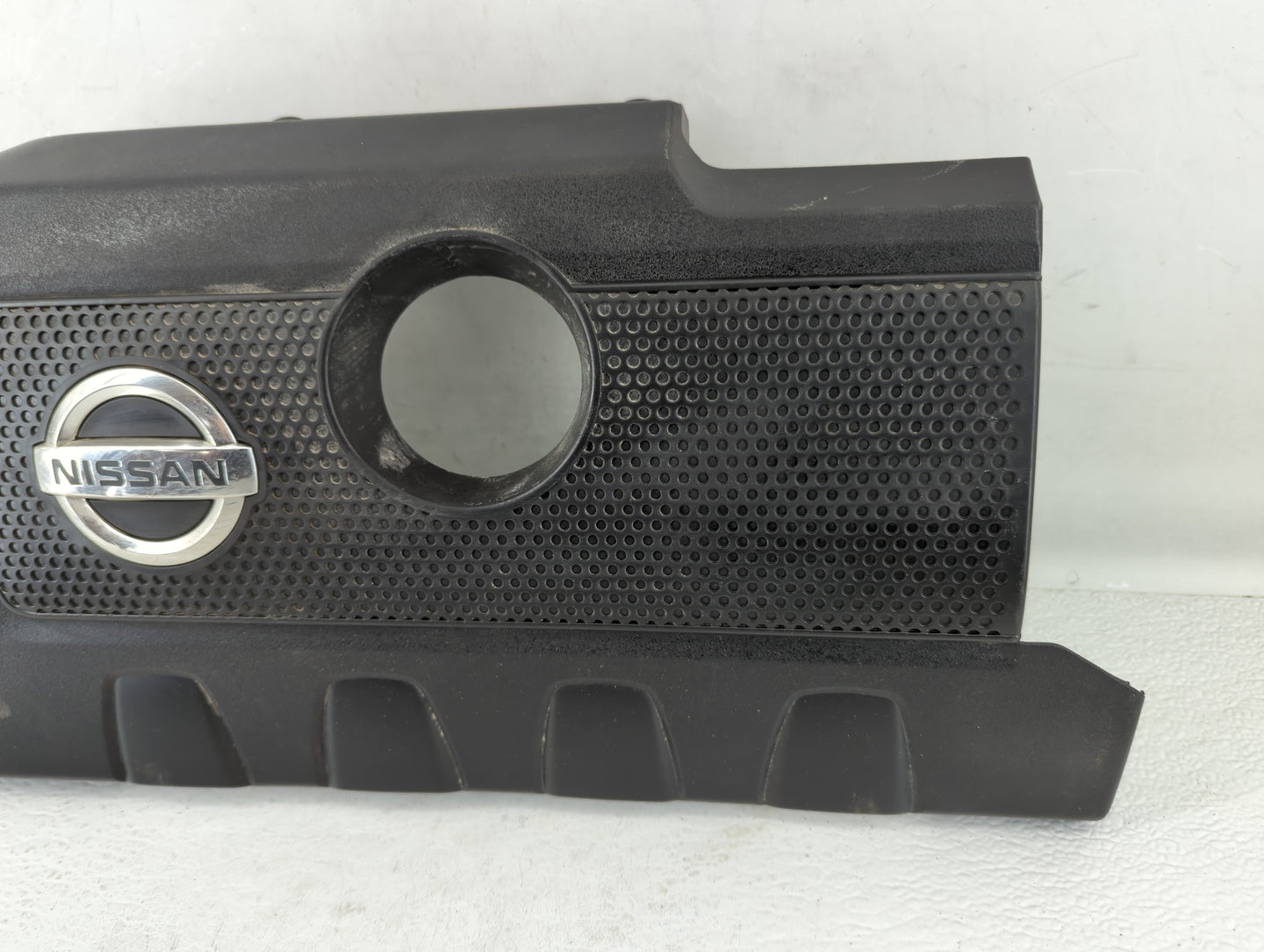 2015 Nissan Sentra Engine Cover - Oemusedautoparts1.com