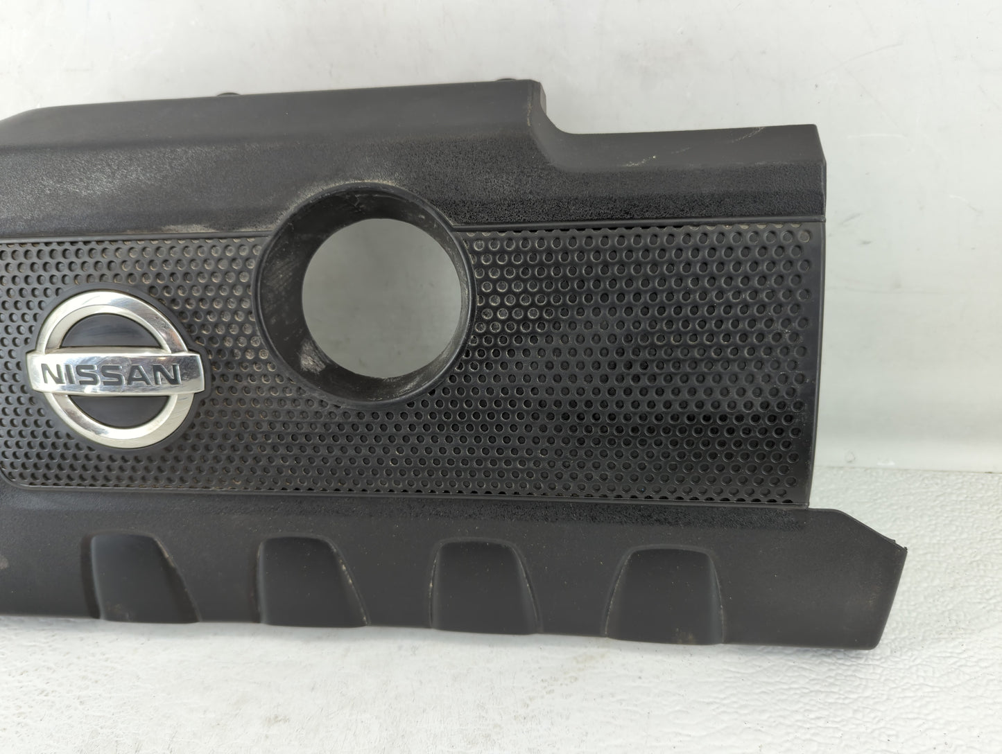 2015 Nissan Sentra Engine Cover - Oemusedautoparts1.com